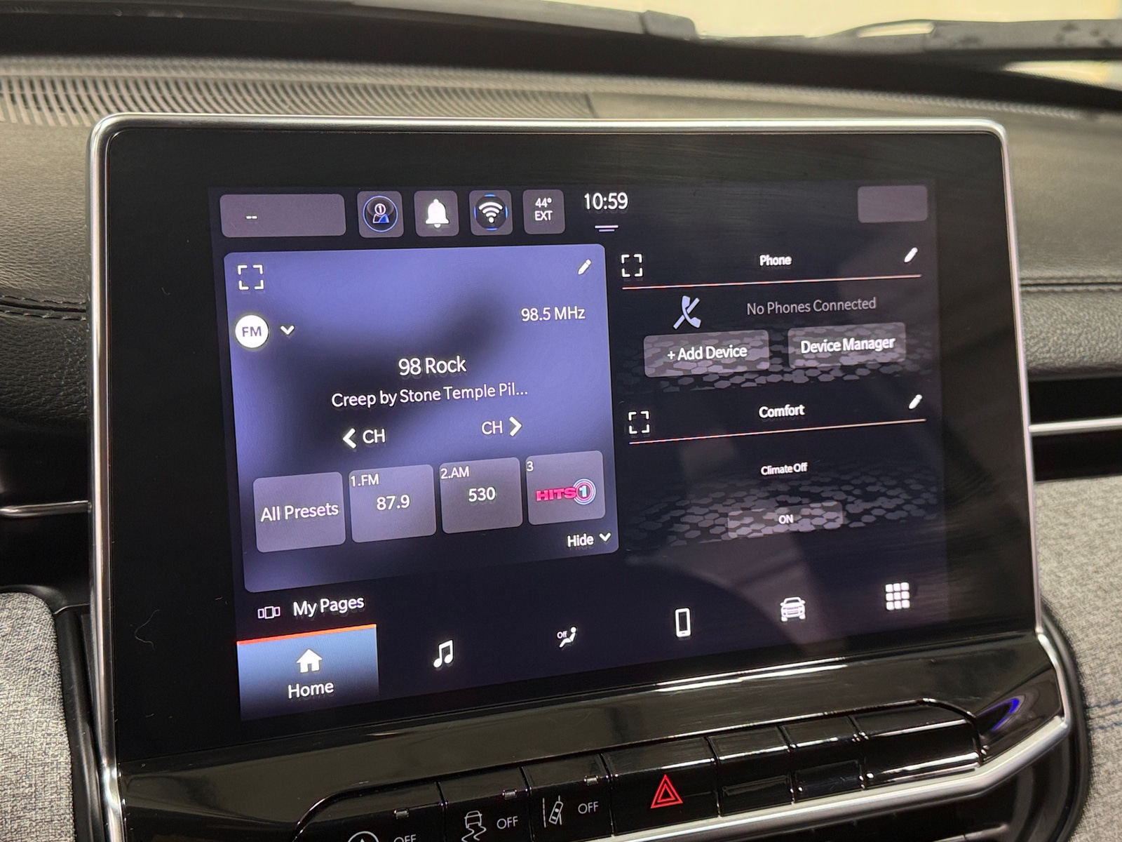 Thumbnail: 2024 Jeep Compass - 4