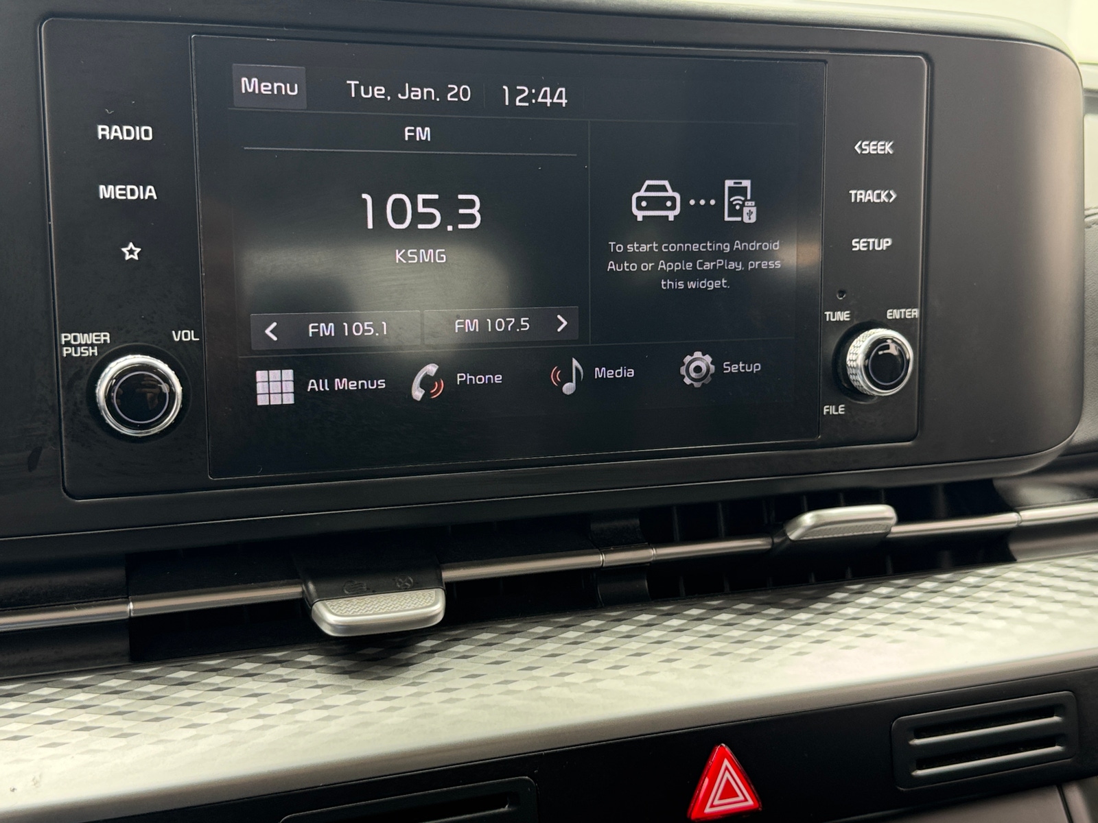 Thumbnail: 2024 Kia Carnival - 3