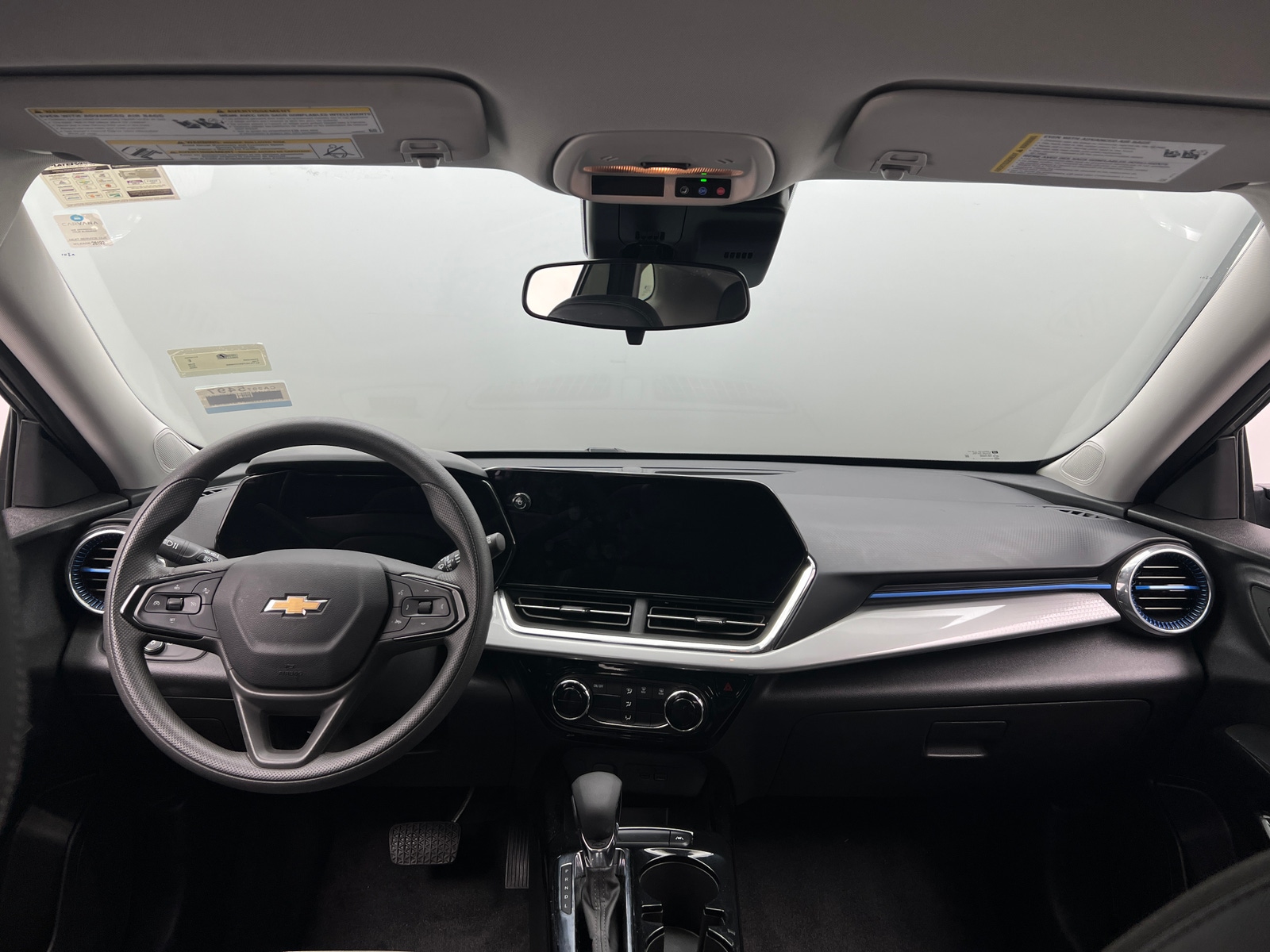 Thumbnail: 2025 Chevrolet Trax - 3