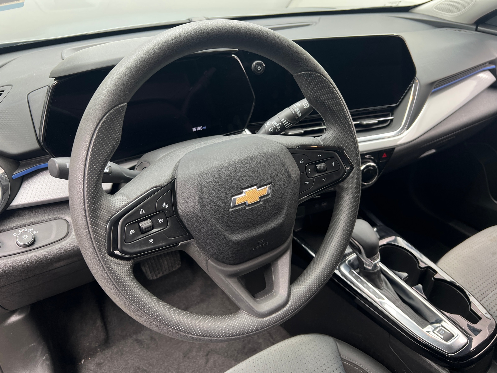 Thumbnail: 2025 Chevrolet Trax - 5