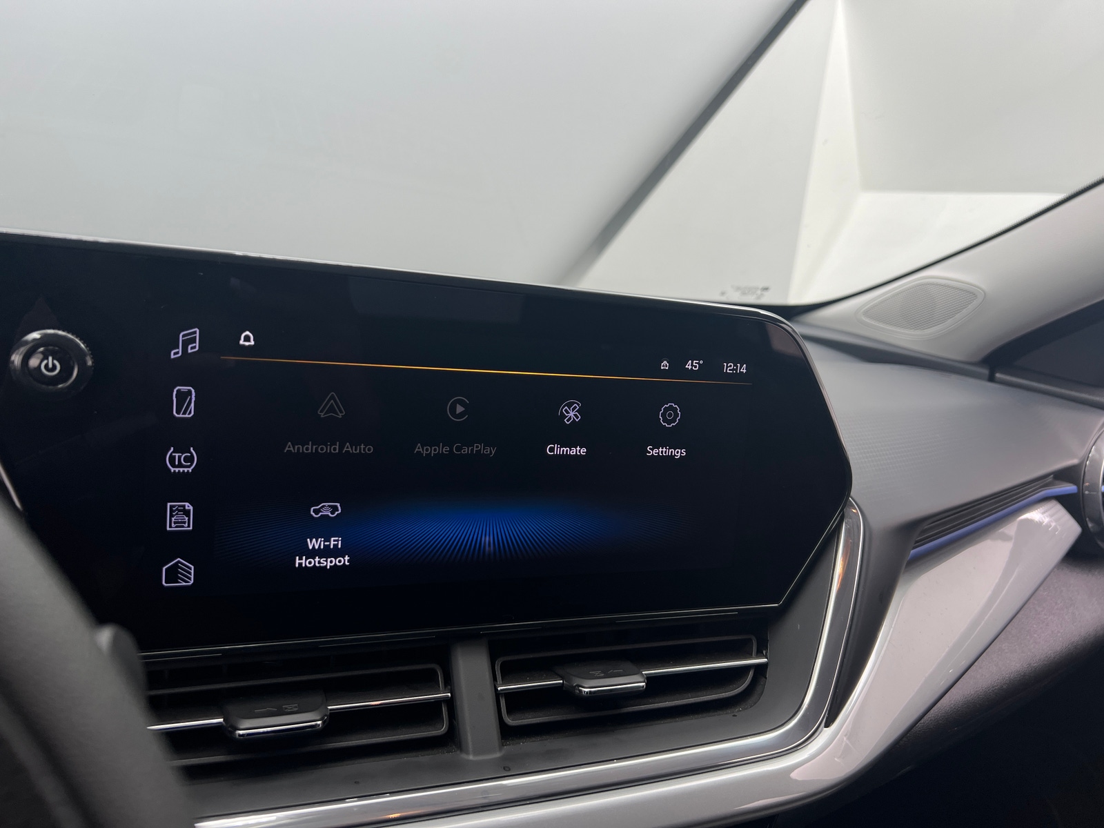 Thumbnail: 2025 Chevrolet Trax - 4