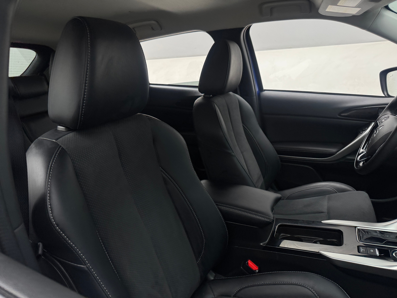 Thumbnail: 2025 Mitsubishi Eclipse Cross - 2