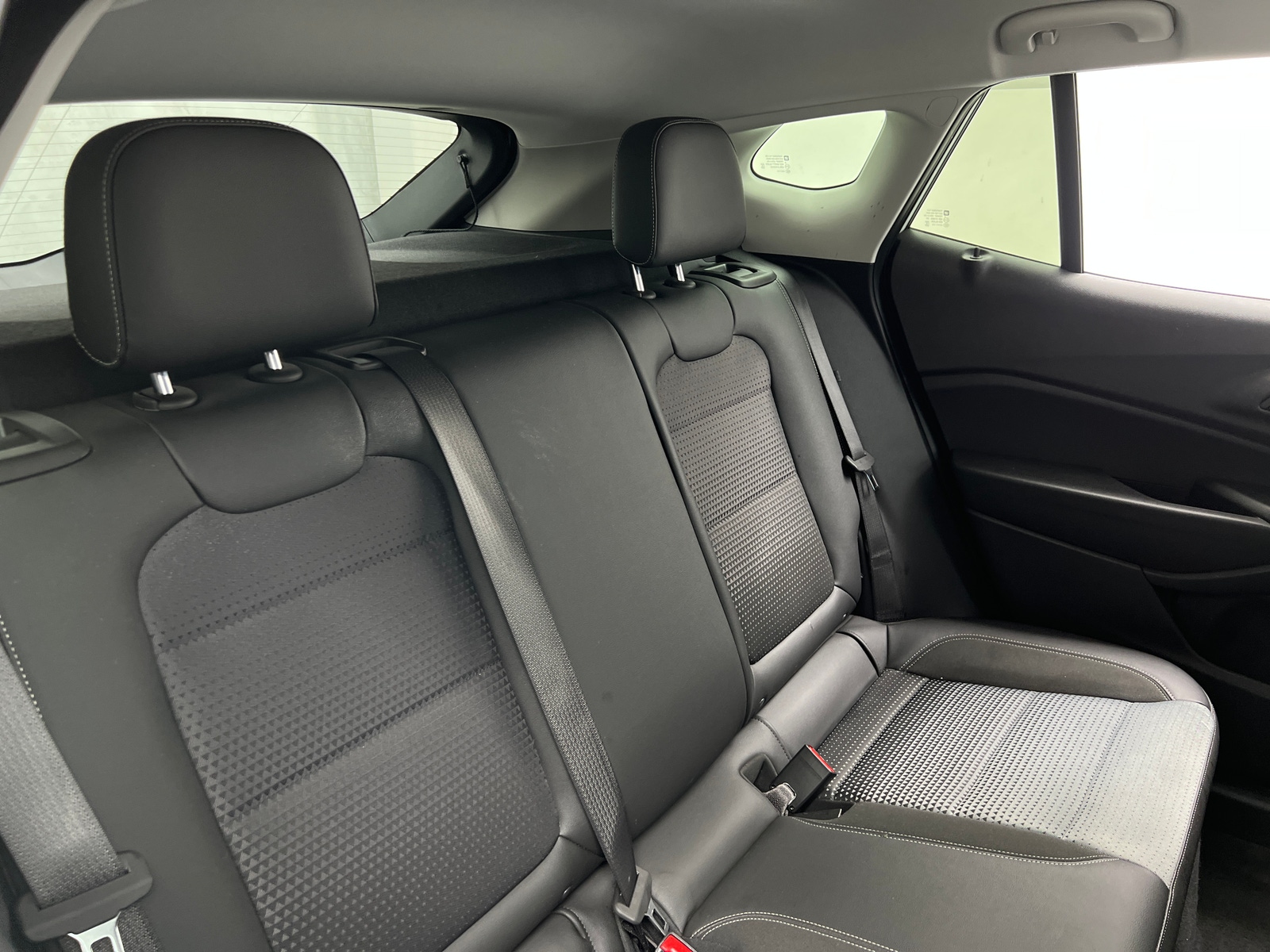 Thumbnail: 2025 Chevrolet Trax - 6