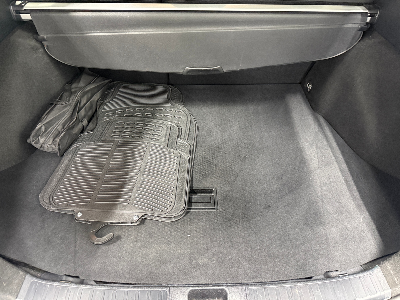 Thumbnail: 2021 Toyota Prius - 7