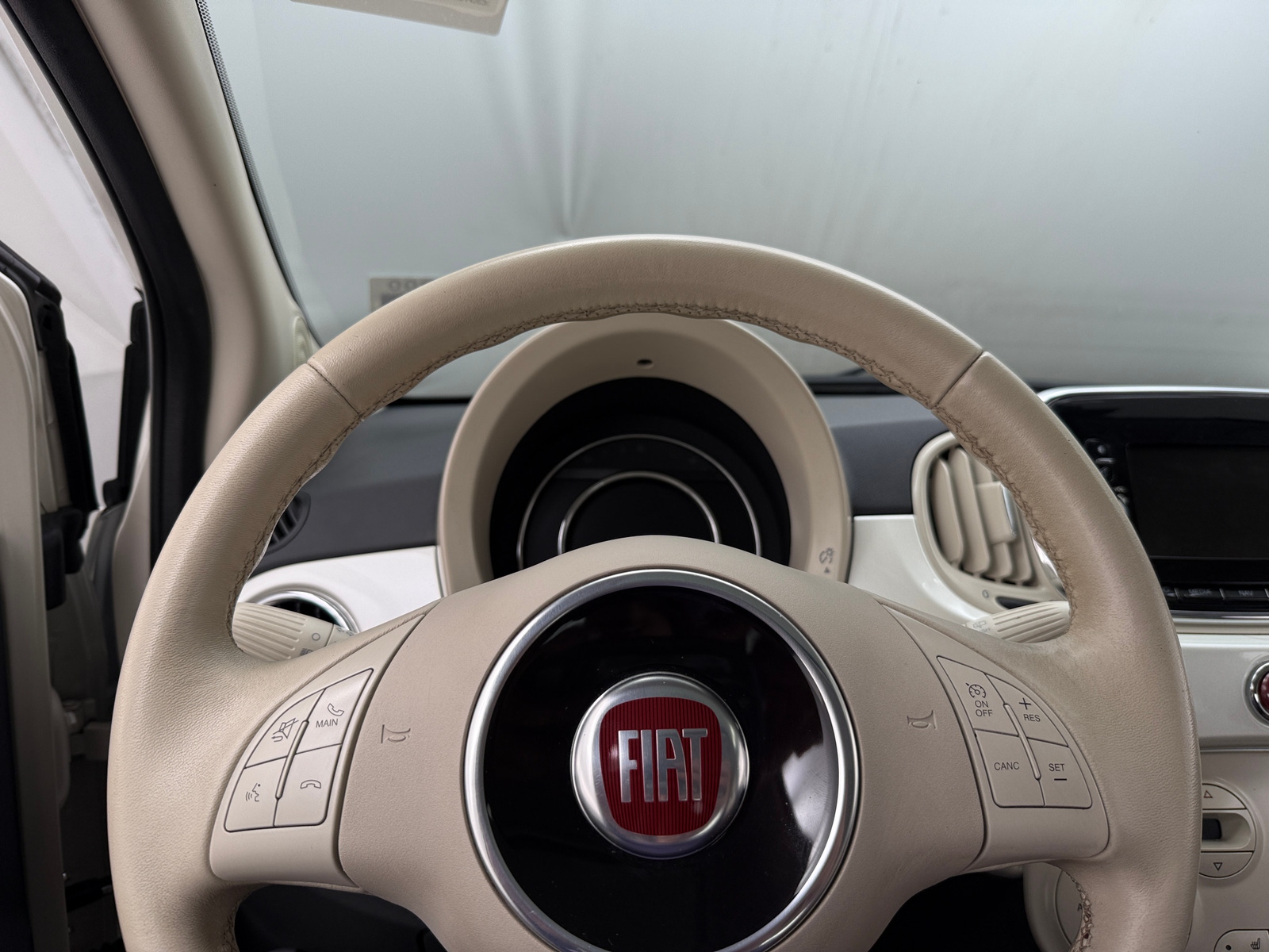 Thumbnail: 2019 Fiat 500 - 4