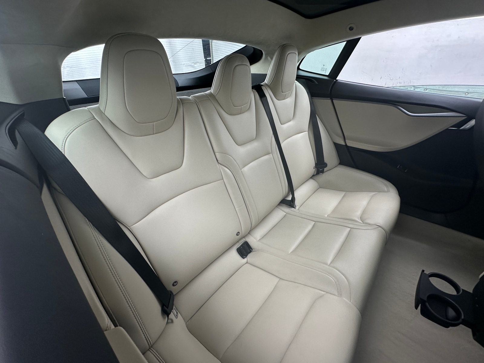 Thumbnail: 2018 Tesla Model S - 5