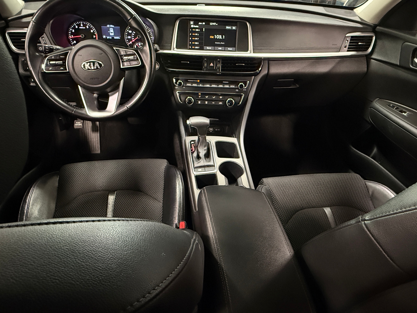 Thumbnail: 2020 Kia Optima - 2