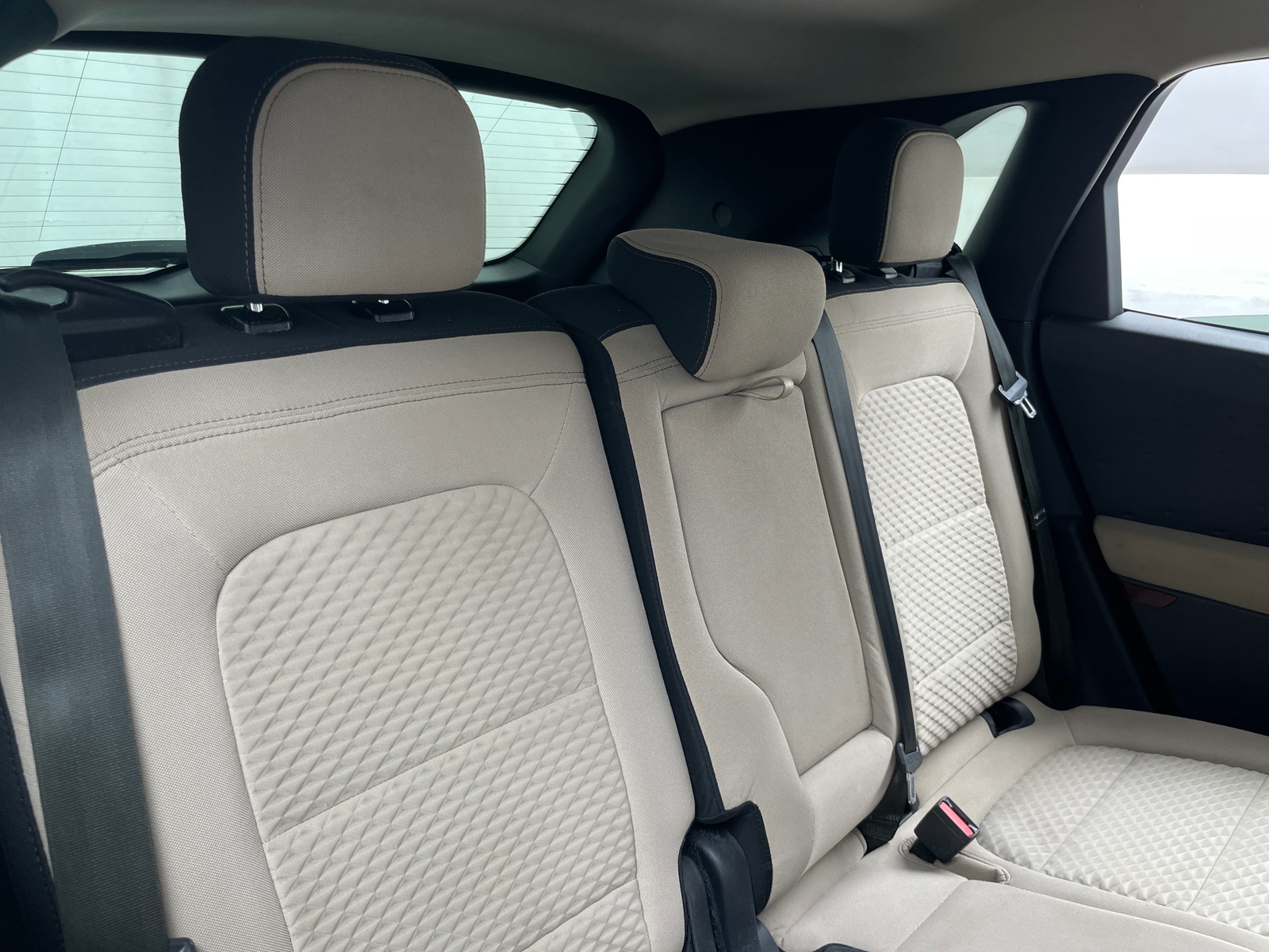 Thumbnail: 2020 Ford Escape - 6