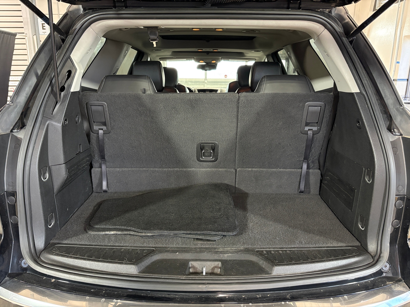 Thumbnail: 2016 GMC Acadia - 6