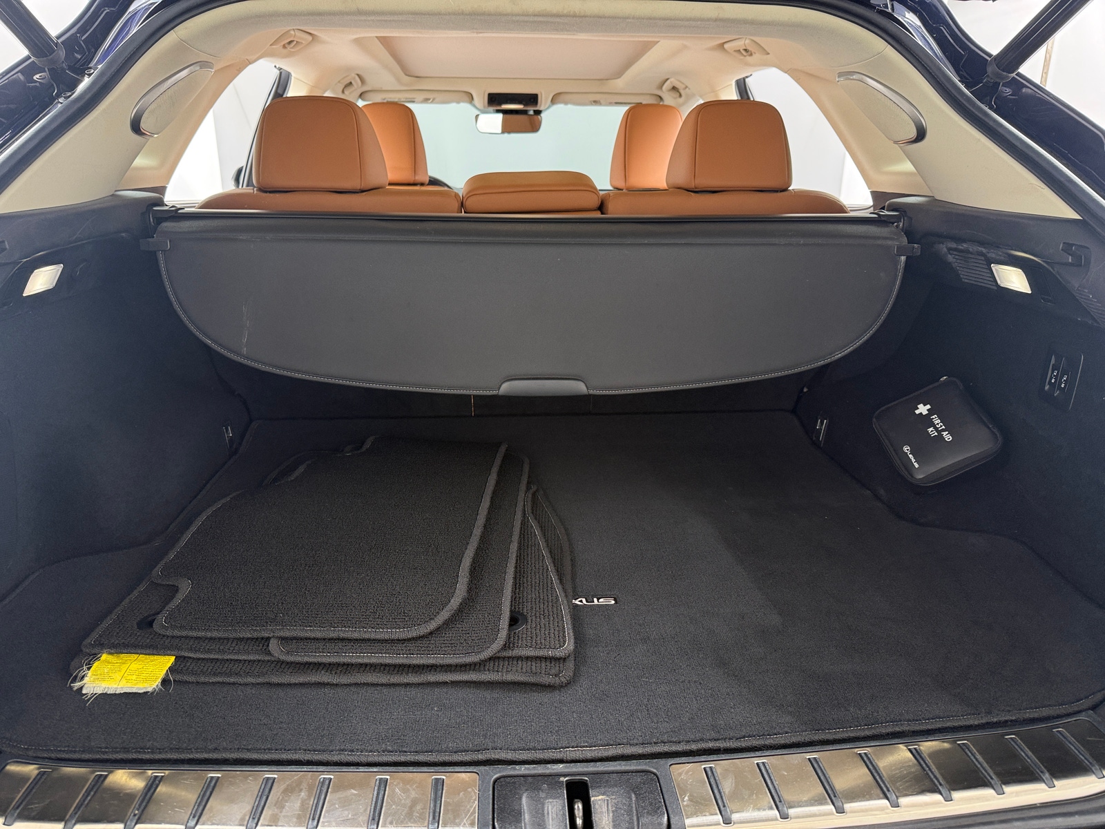 Thumbnail: 2021 Lexus RX - 6