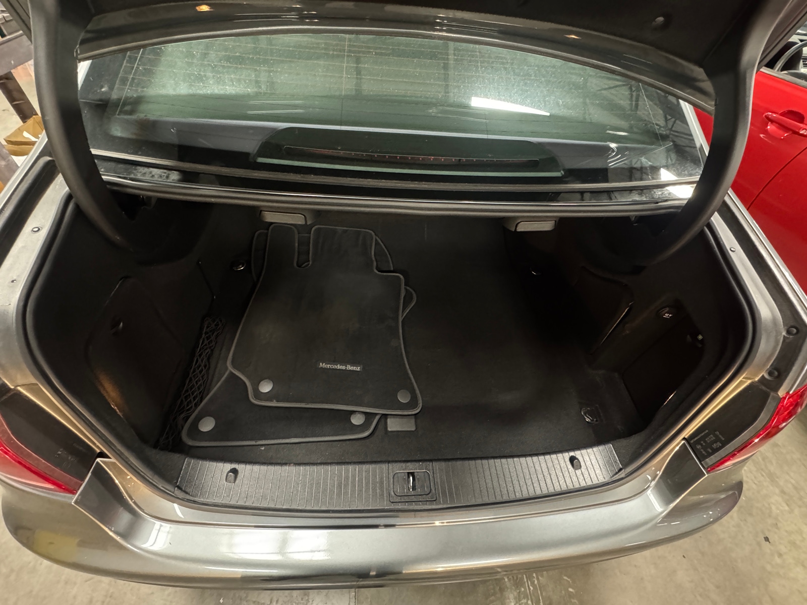 Thumbnail: 2016 Mercedes-Benz E-Class - 6