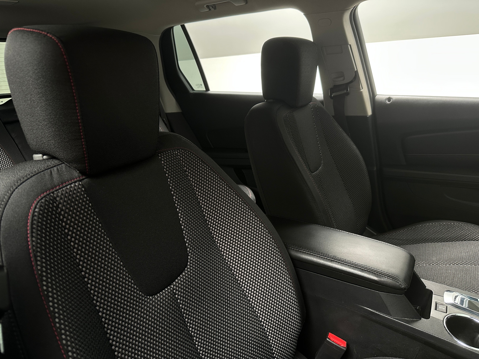 Thumbnail: 2017 GMC Terrain - 2