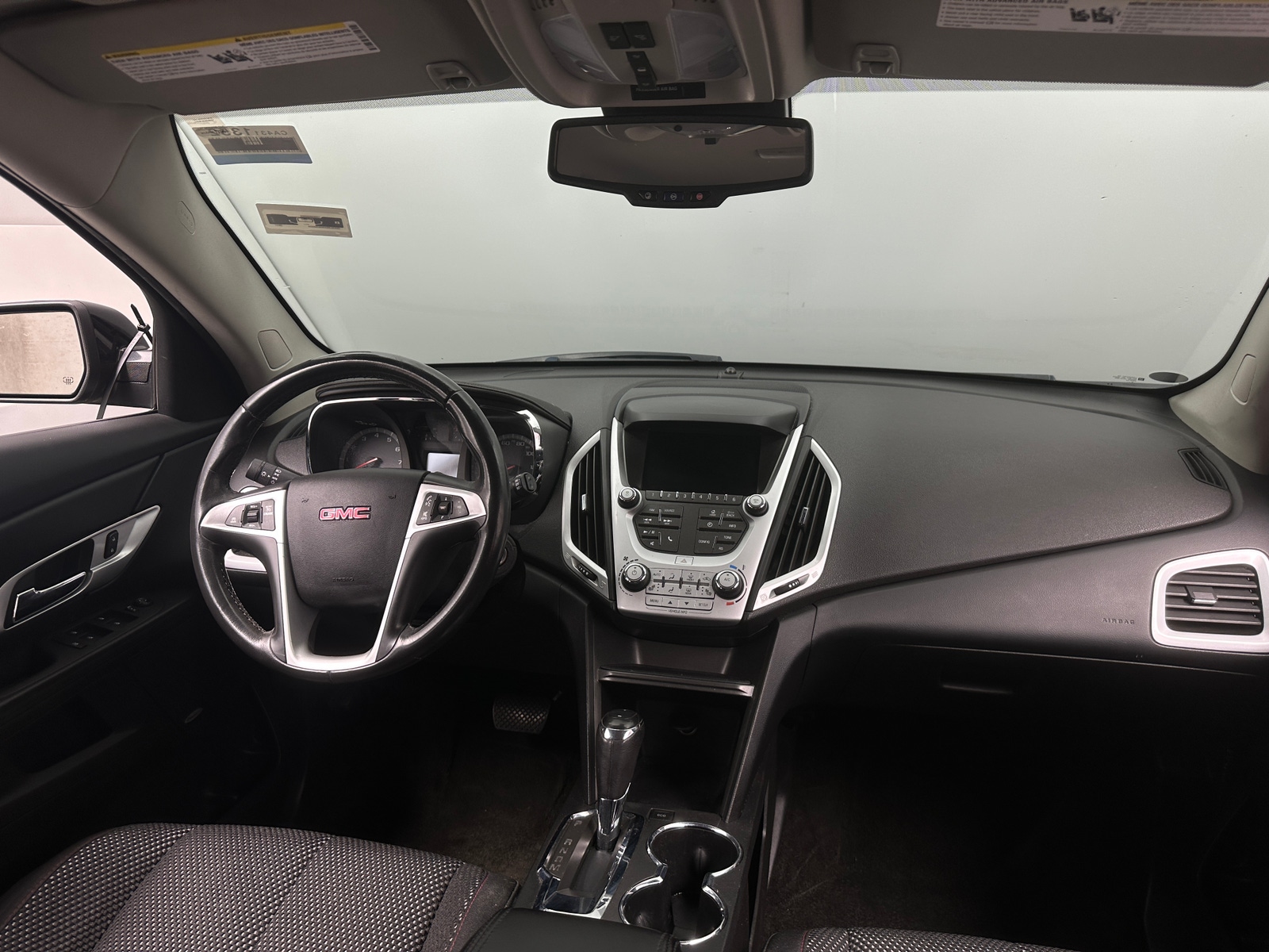 Thumbnail: 2017 GMC Terrain - 3