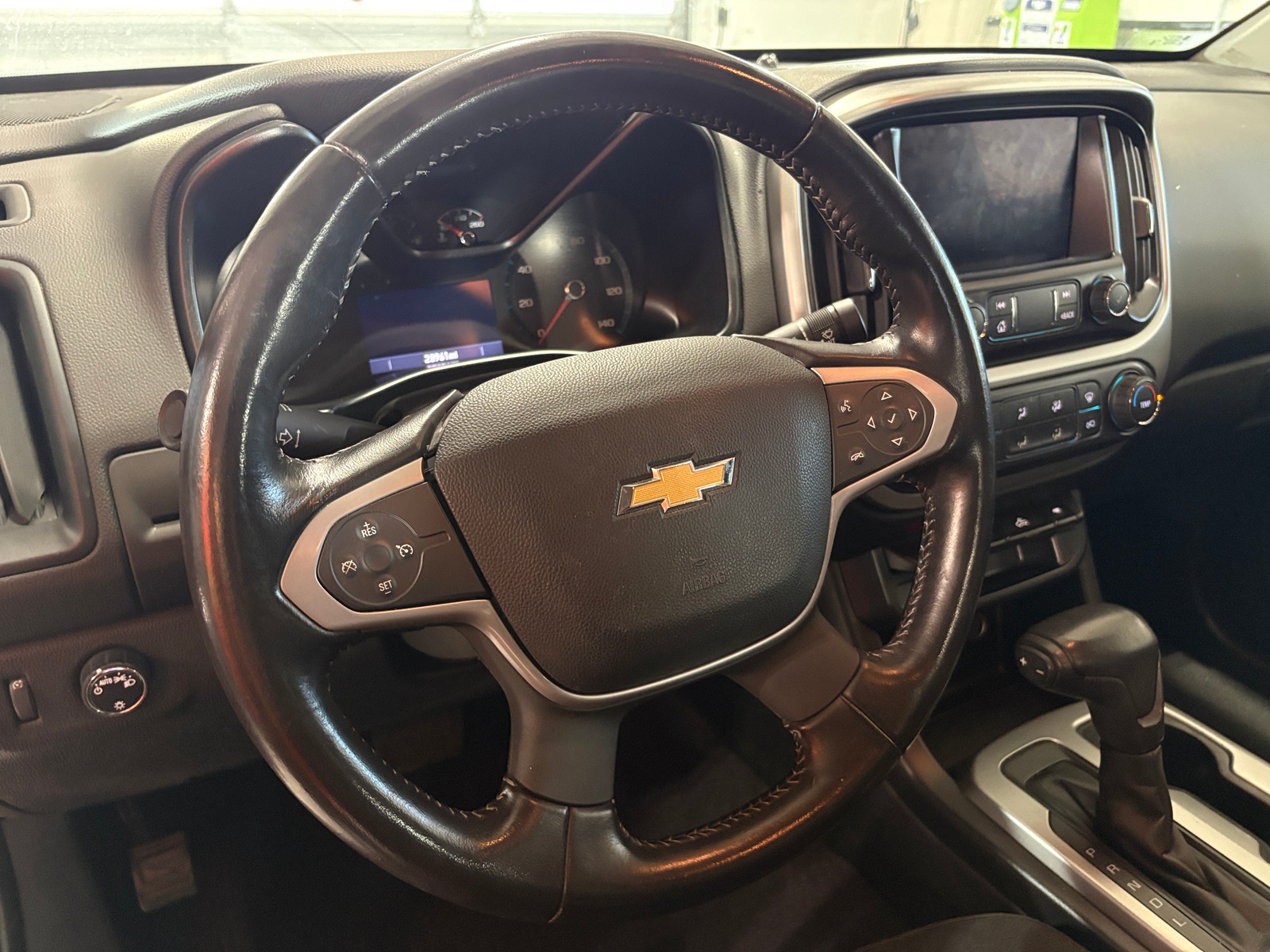 Thumbnail: 2019 Chevrolet Colorado - 5