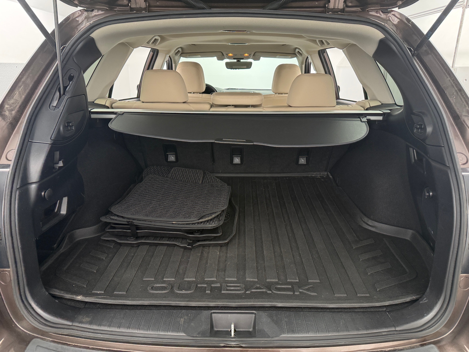 Thumbnail: 2019 Subaru Outback - 6