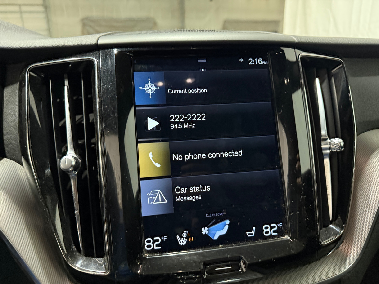 Thumbnail: 2019 Volvo XC60 - 3