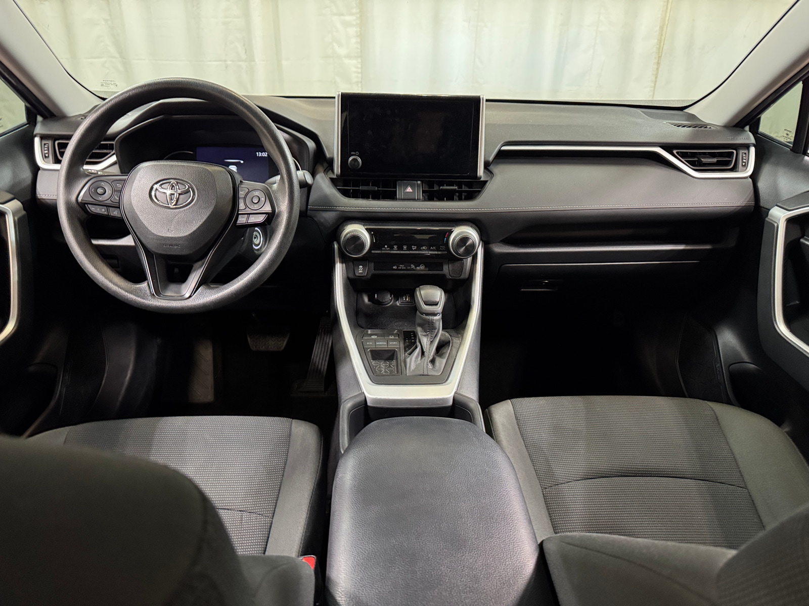 Thumbnail: 2023 Toyota RAV4 - 3