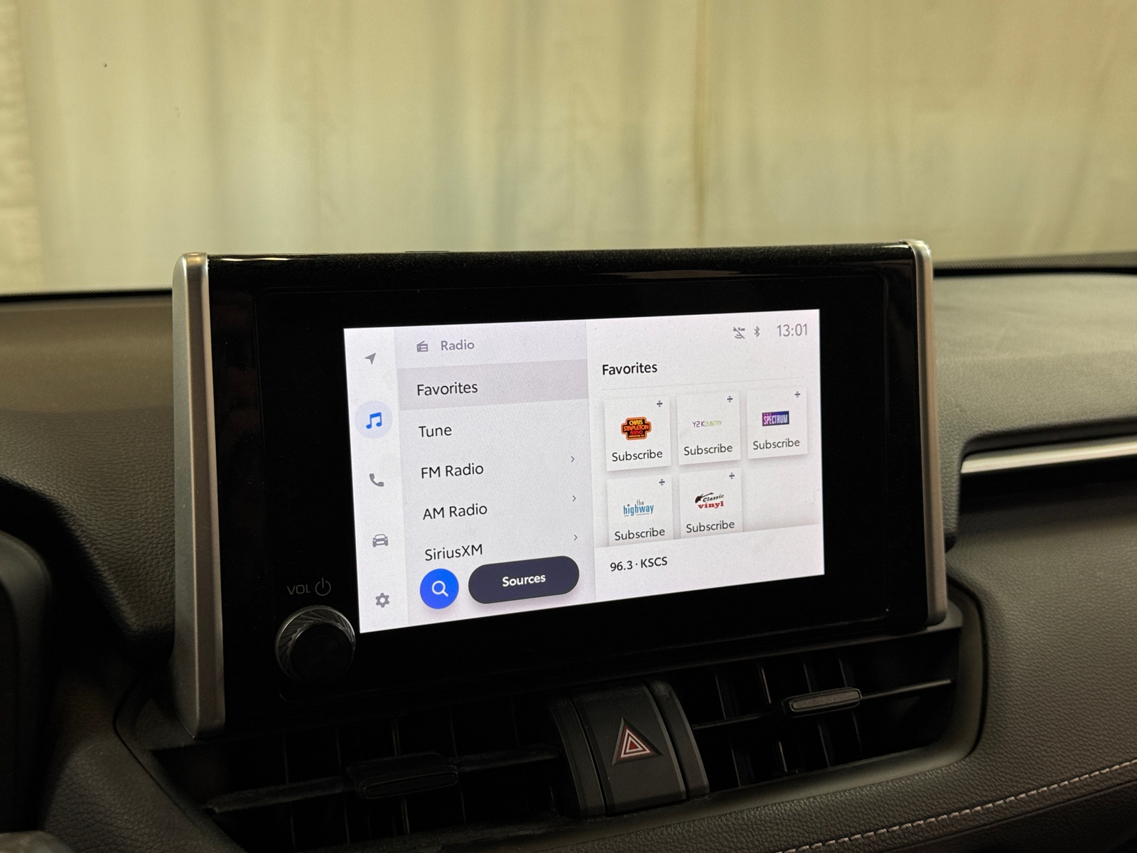 Thumbnail: 2023 Toyota RAV4 - 4