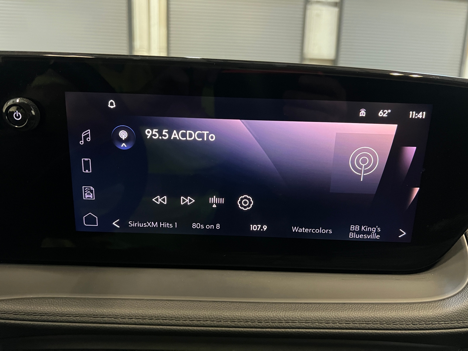 Thumbnail: 2025 Buick Encore GX - 3