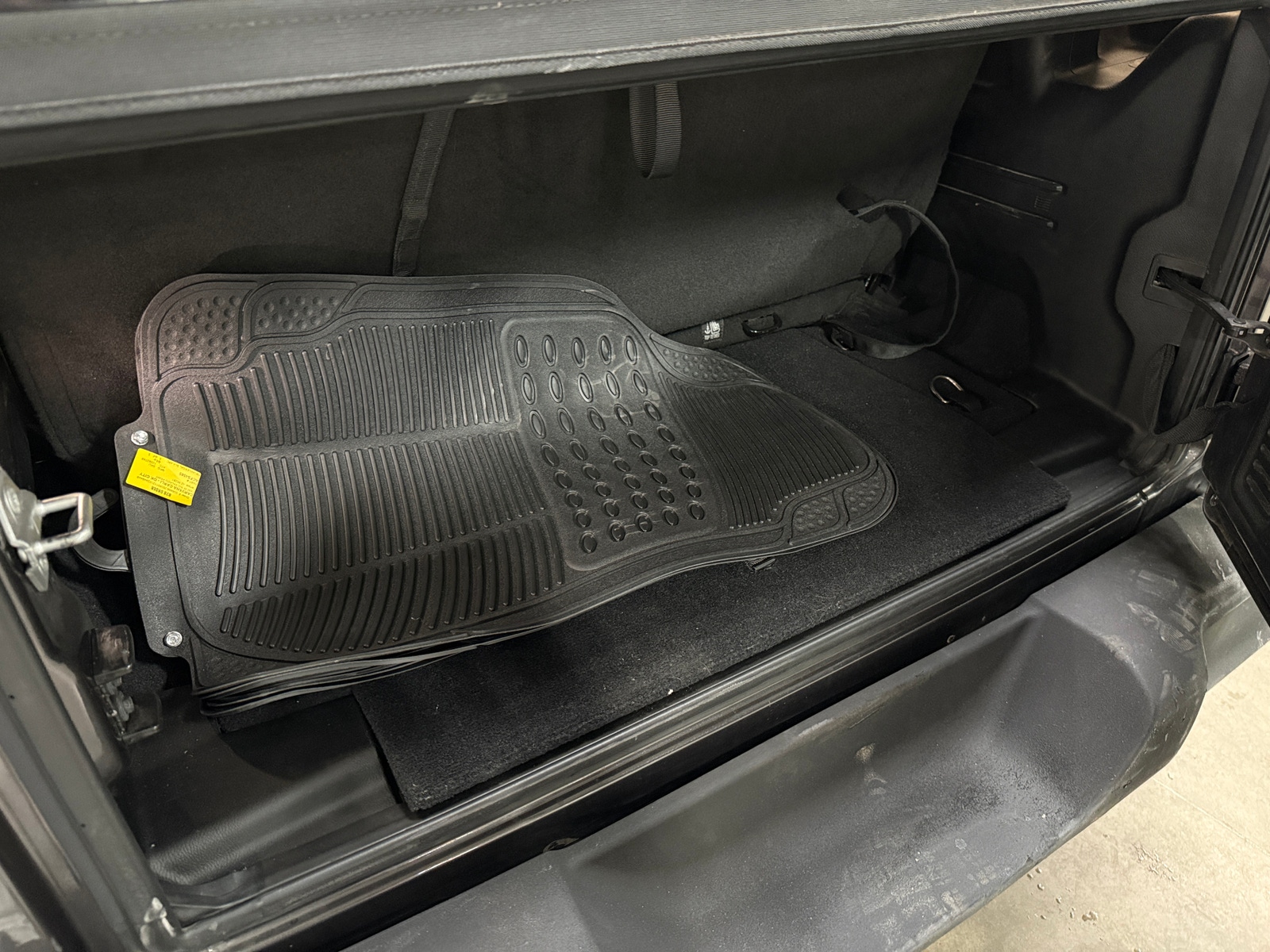 Thumbnail: 2019 Jeep Wrangler - 7