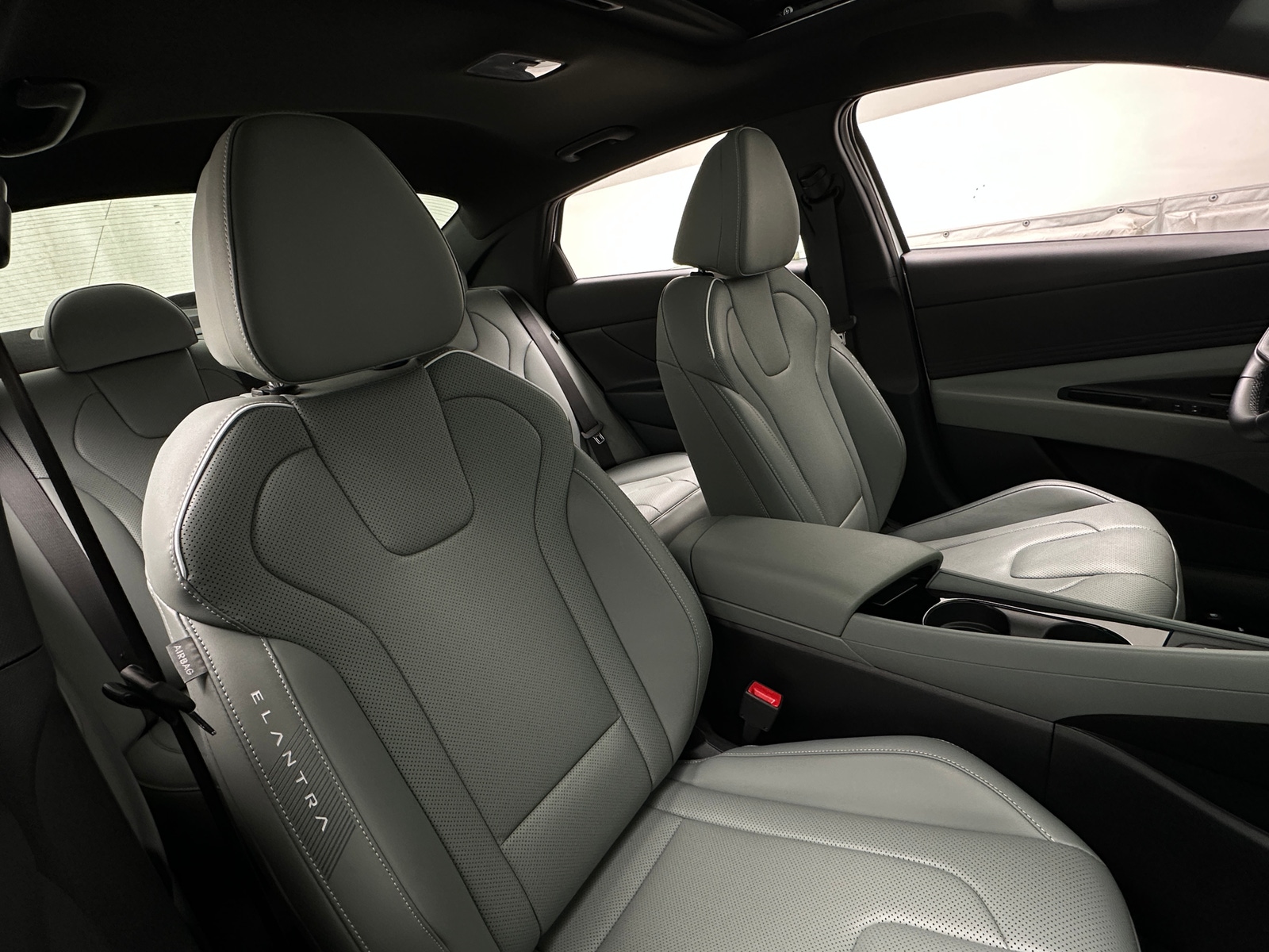 Thumbnail: 2025 Hyundai Elantra - 2