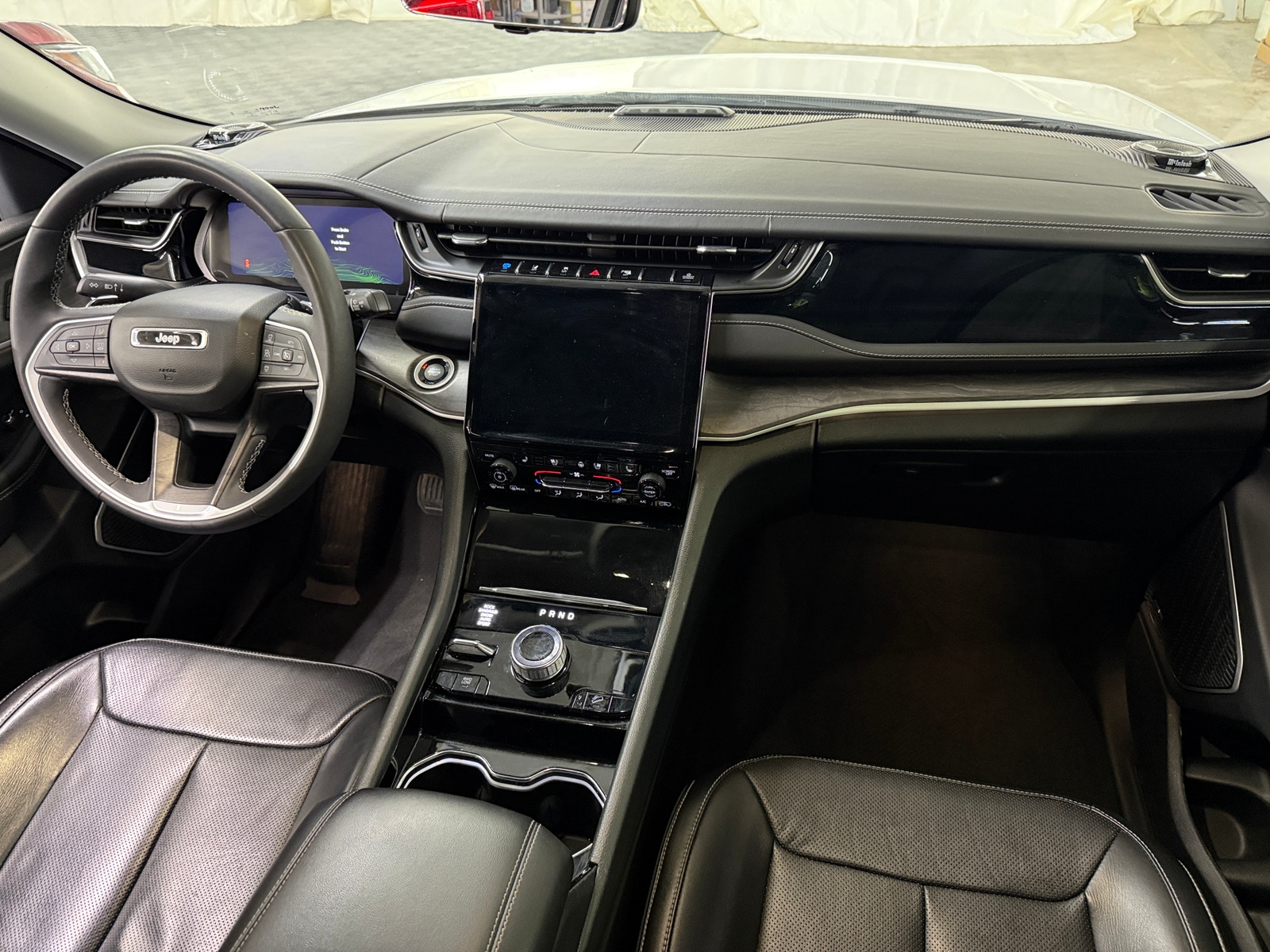 Thumbnail: 2022 Jeep Grand Cherokee - 2