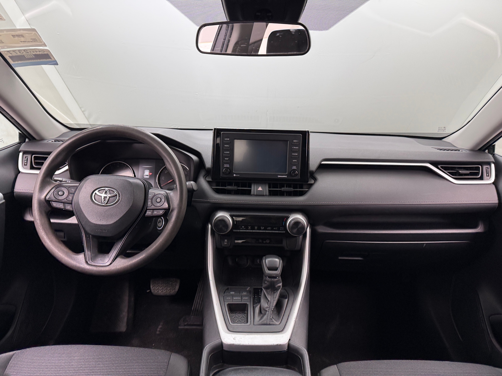 Thumbnail: 2020 Toyota RAV4 - 3