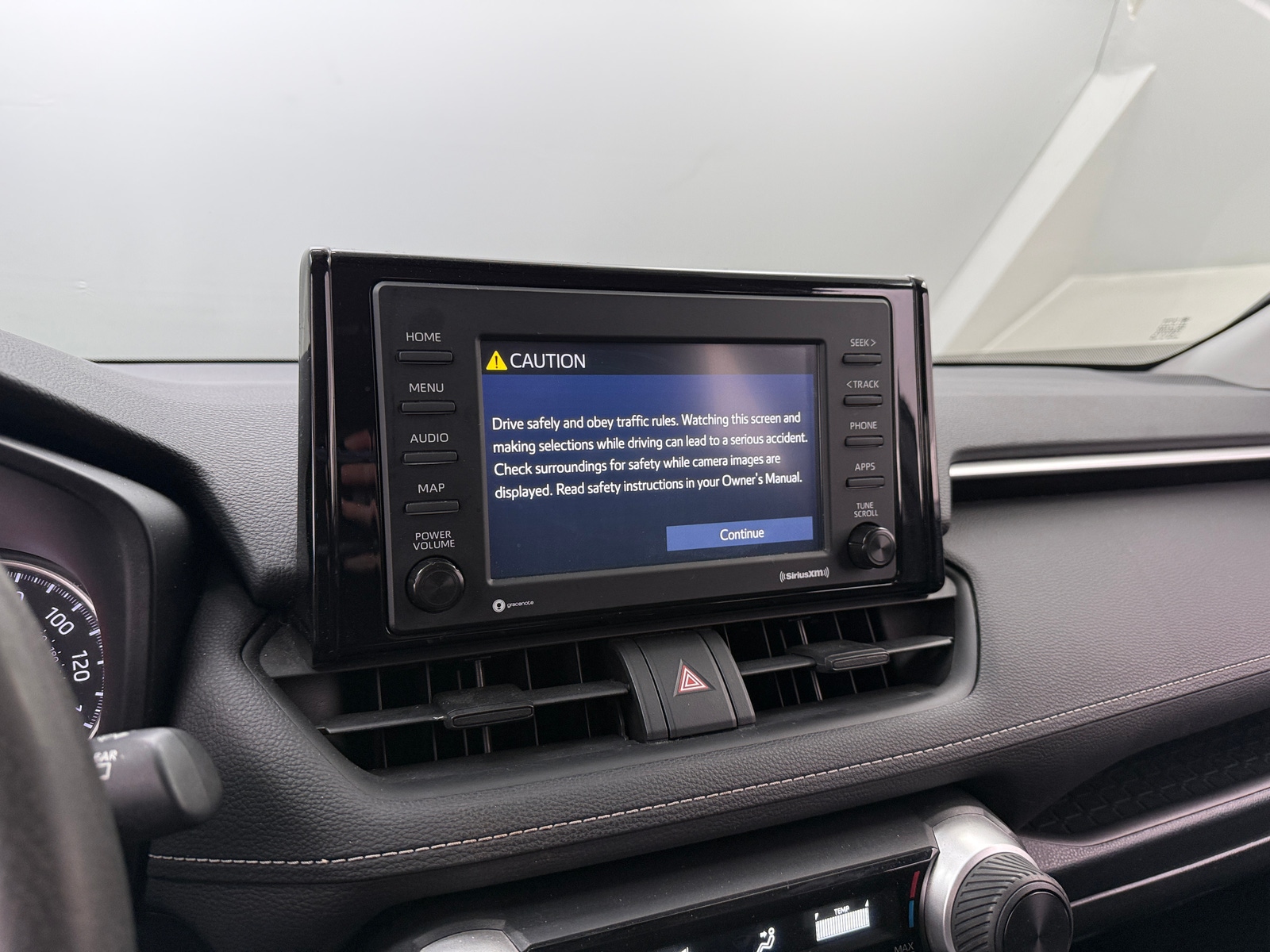 Thumbnail: 2020 Toyota RAV4 - 4