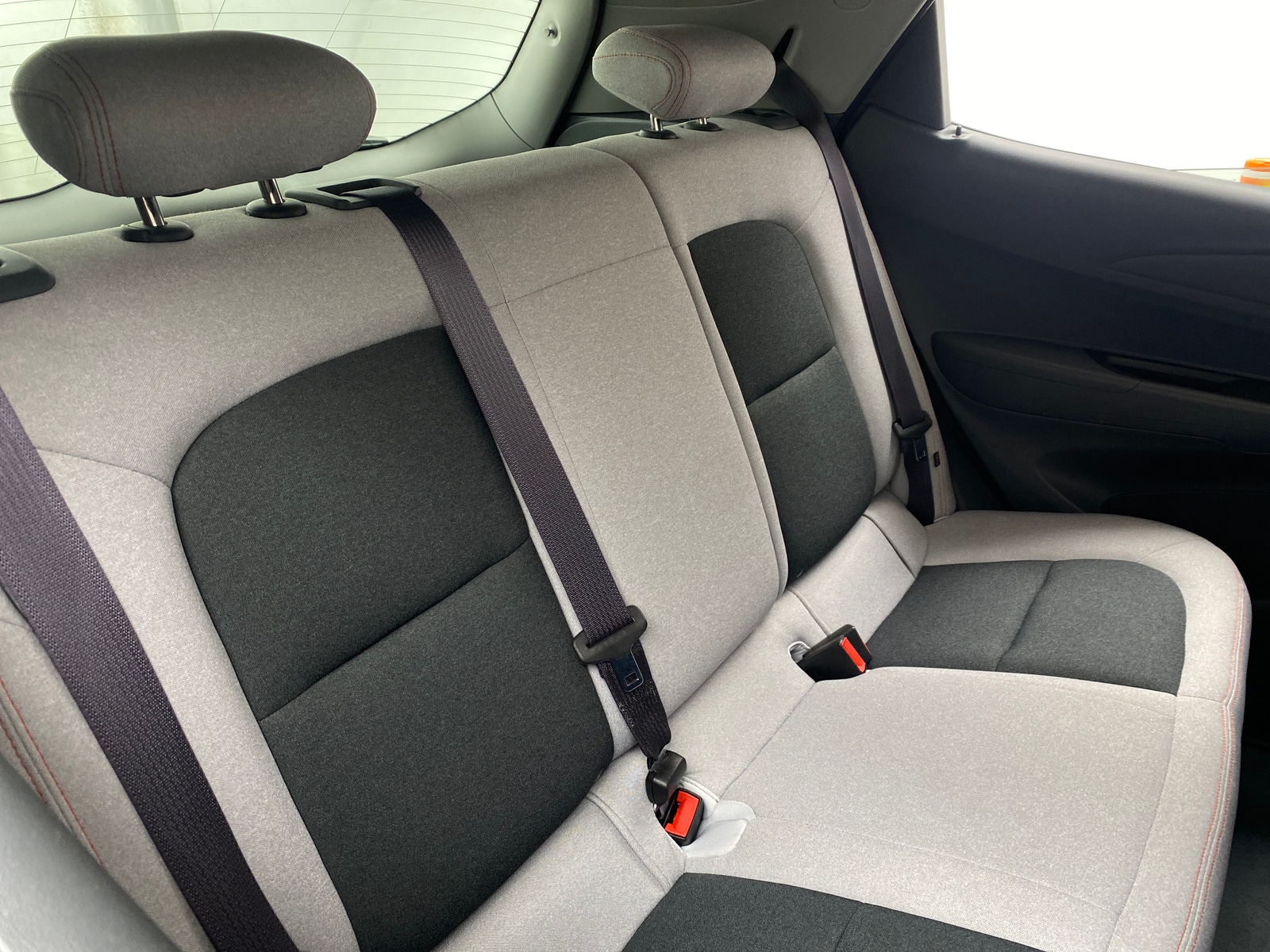 Thumbnail: 2017 Chevrolet Bolt EV - 6