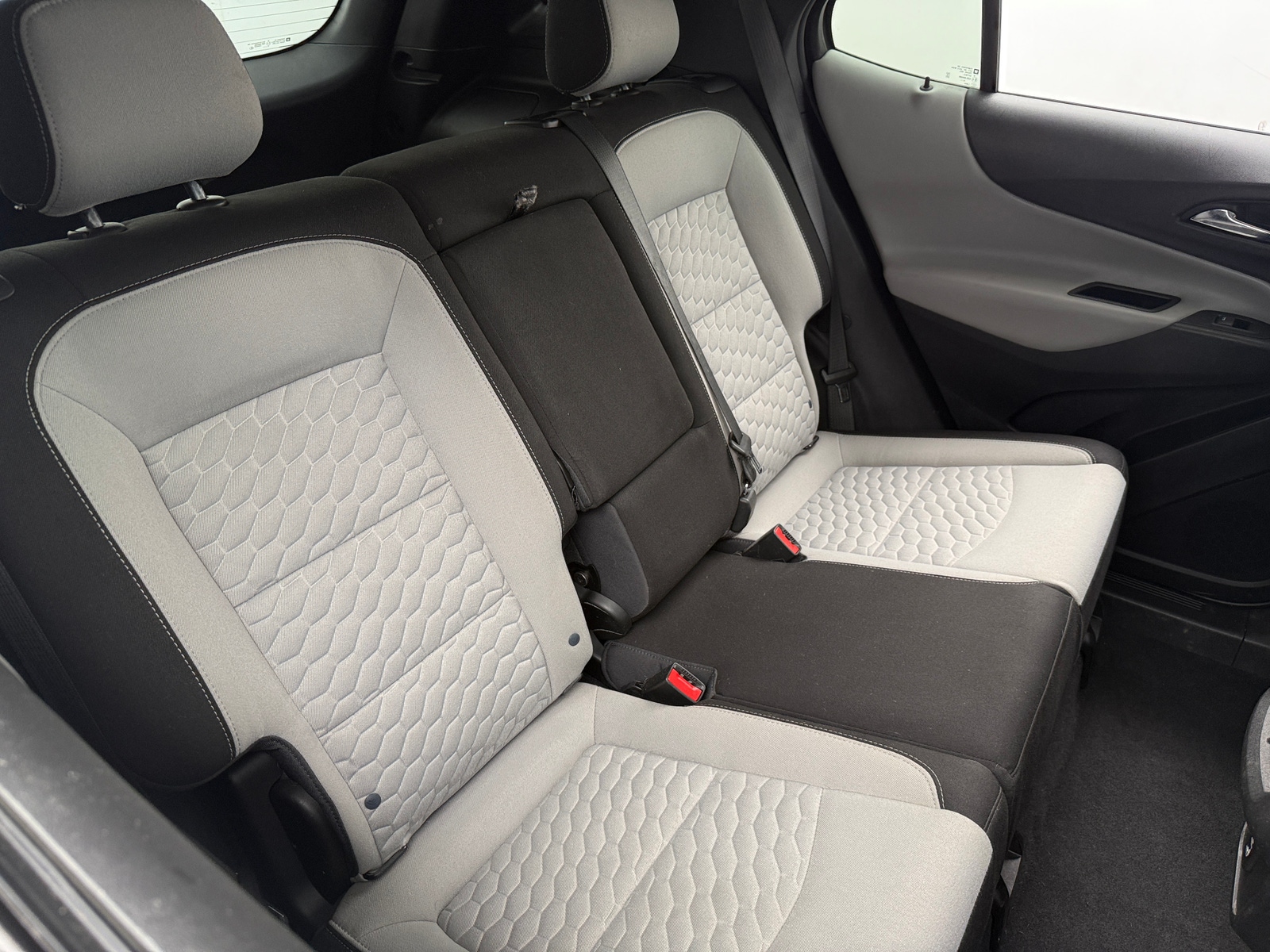 Thumbnail: 2021 Chevrolet Equinox - 6