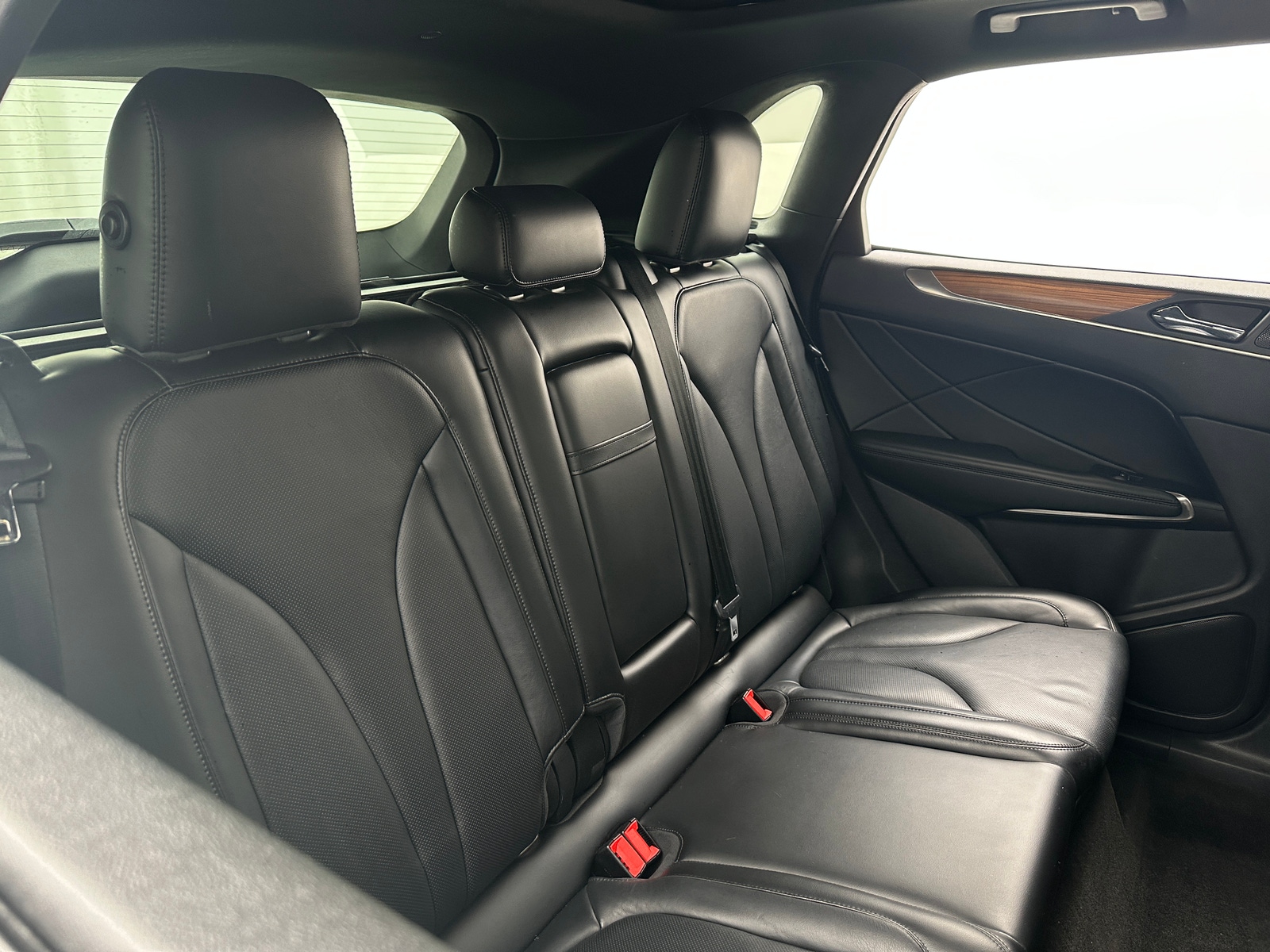 Thumbnail: 2015 Lincoln MKC - 5