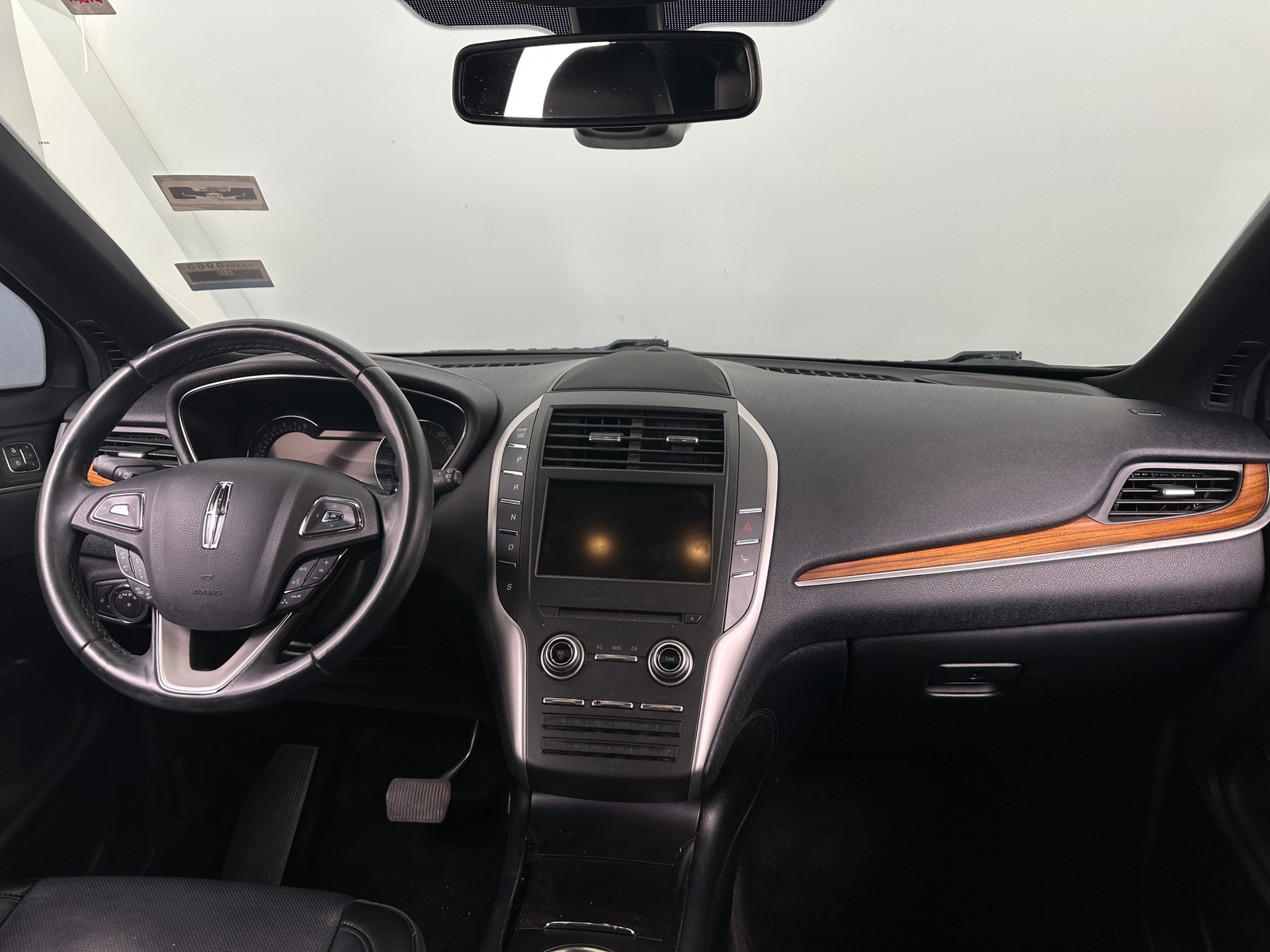 Thumbnail: 2015 Lincoln MKC - 2