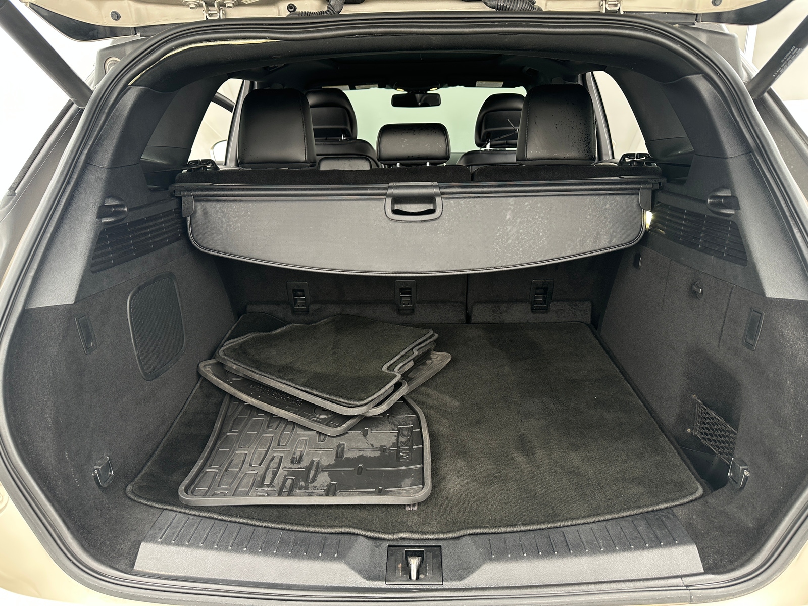 Thumbnail: 2015 Lincoln MKC - 6