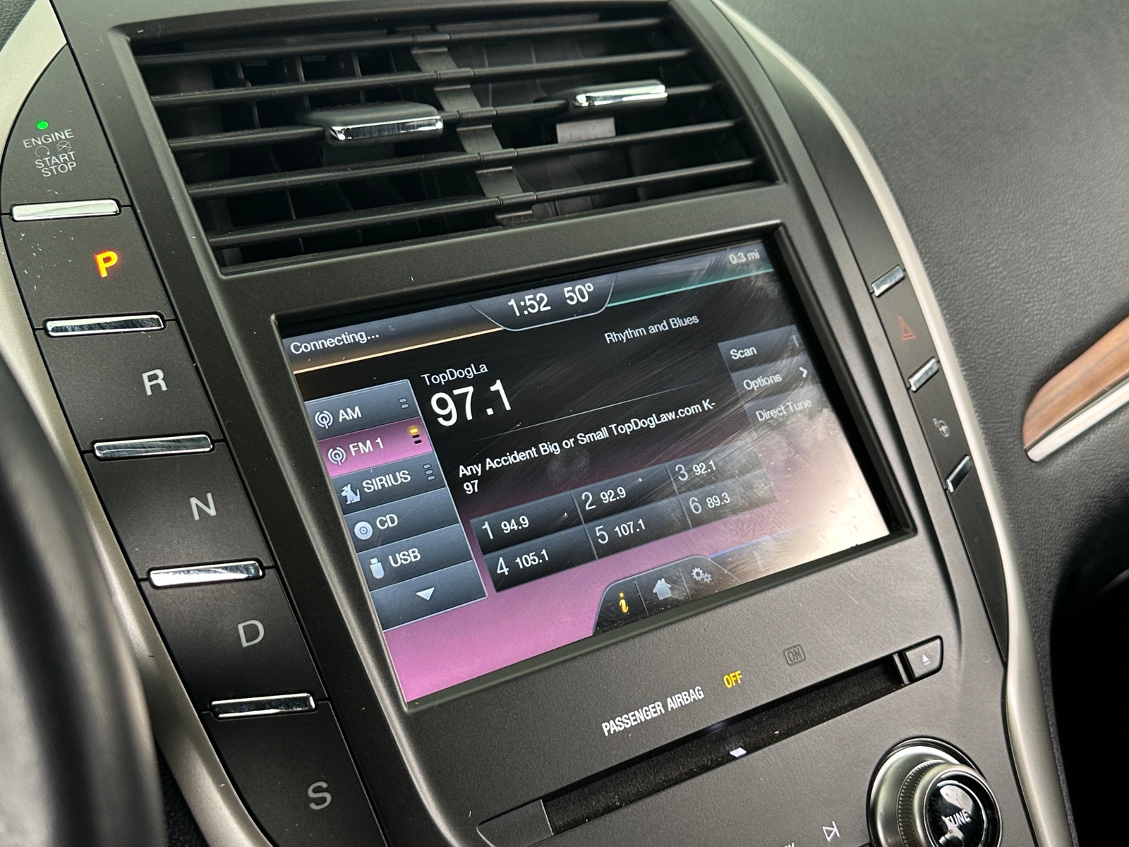 Thumbnail: 2015 Lincoln MKC - 3