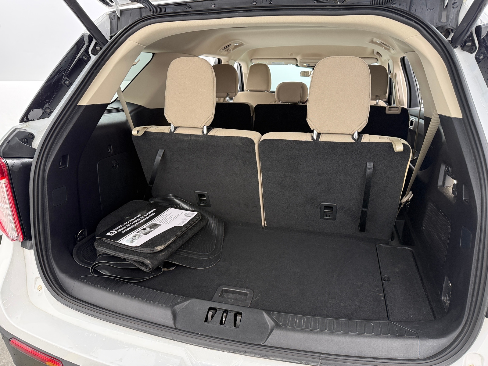 Thumbnail: 2021 Ford Explorer - 7