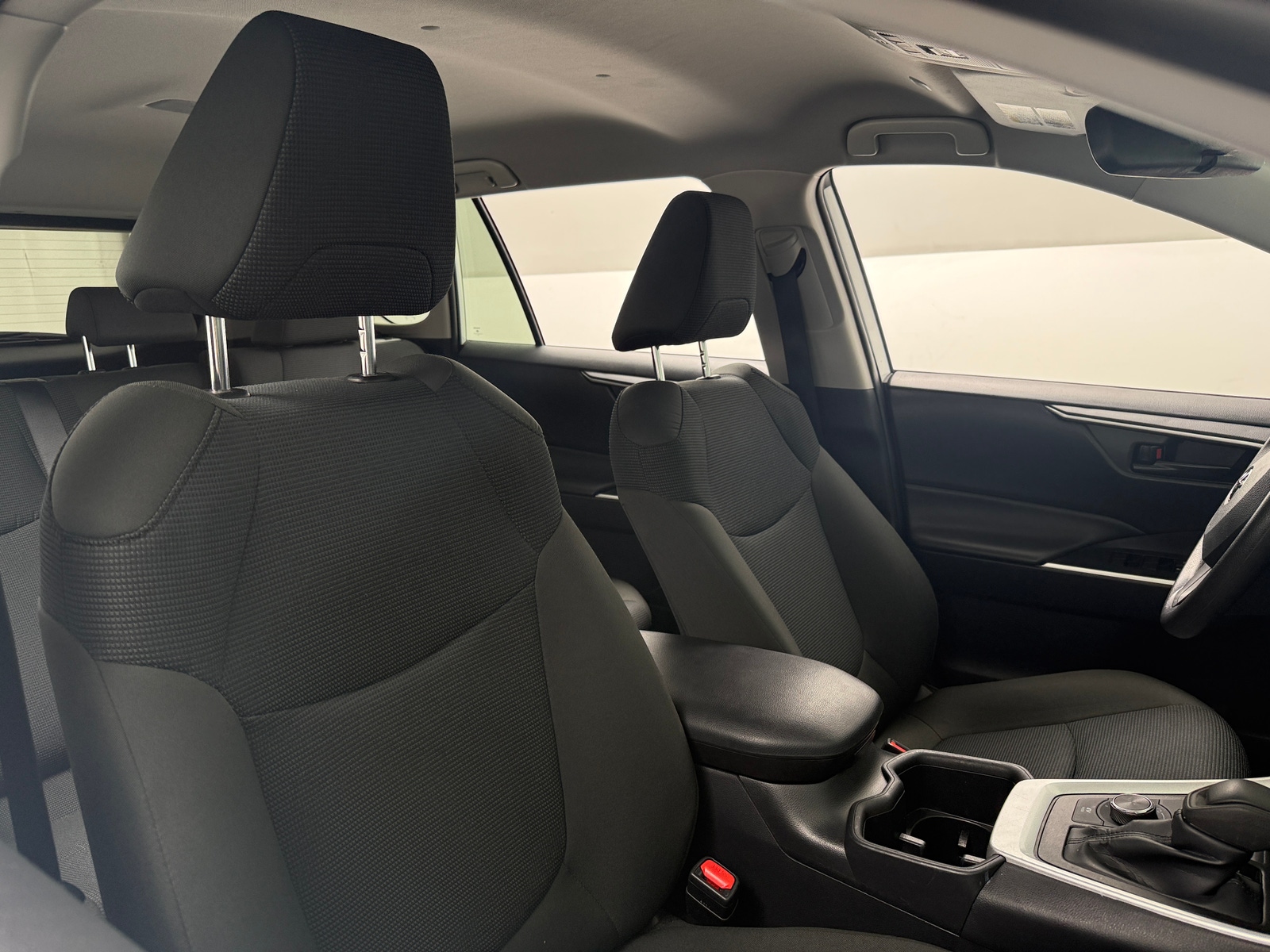 Thumbnail: 2025 Toyota RAV4 - 2