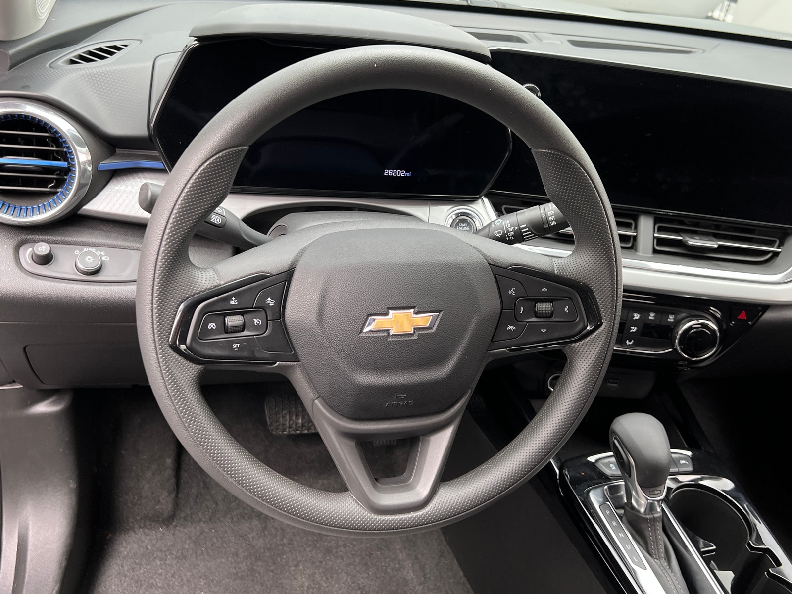 Thumbnail: 2025 Chevrolet Trax - 5