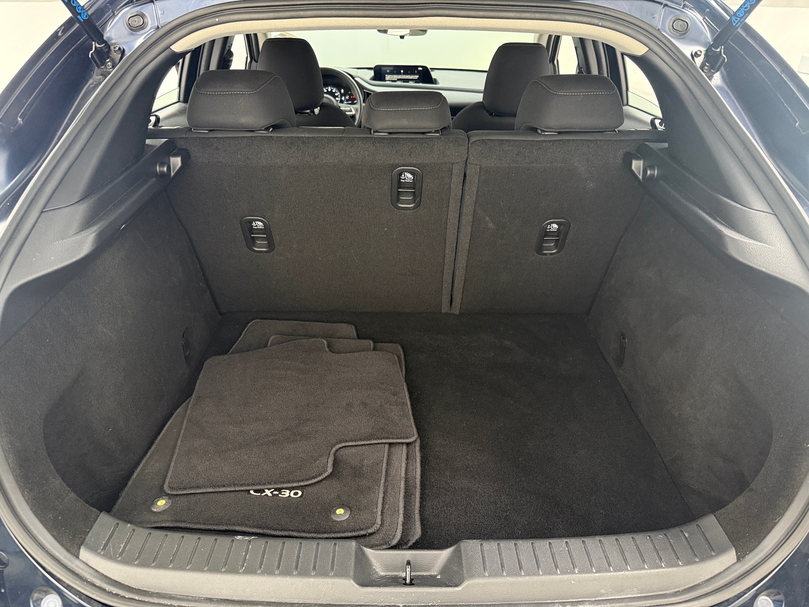 Thumbnail: 2023 Mazda CX-30 - 7