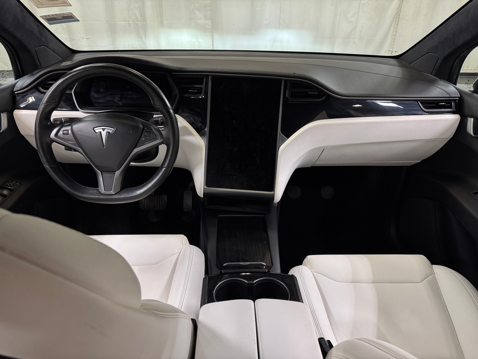 Thumbnail: 2018 Tesla Model X - 2