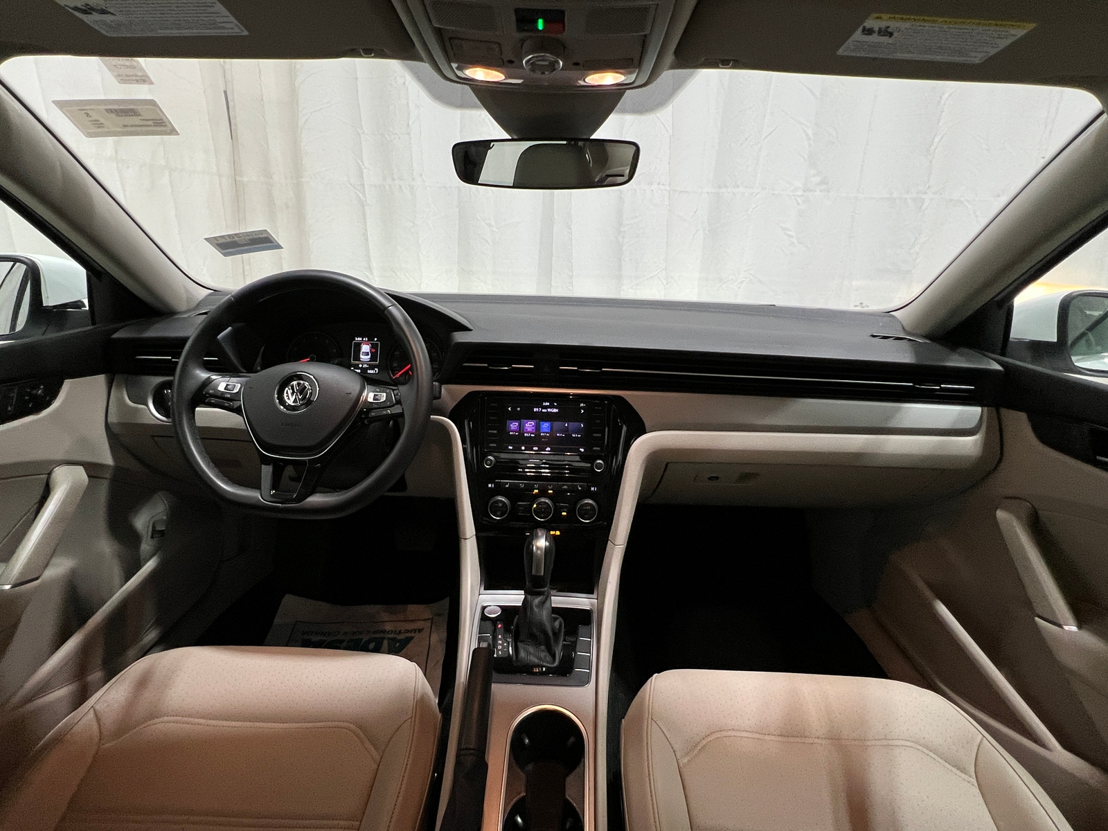 Thumbnail: 2021 Volkswagen Passat - 2