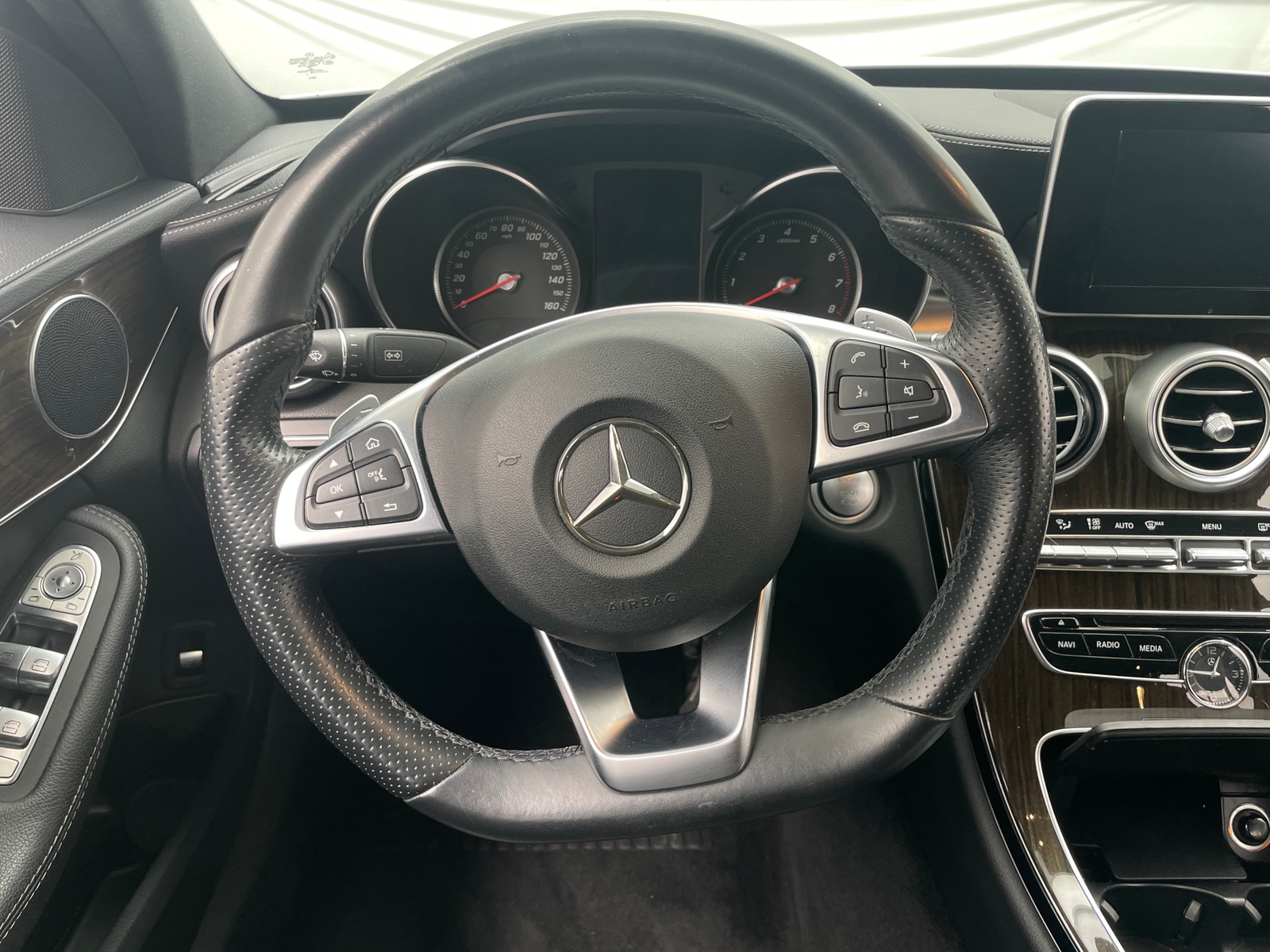 Thumbnail: 2016 Mercedes-Benz C-Class - 4