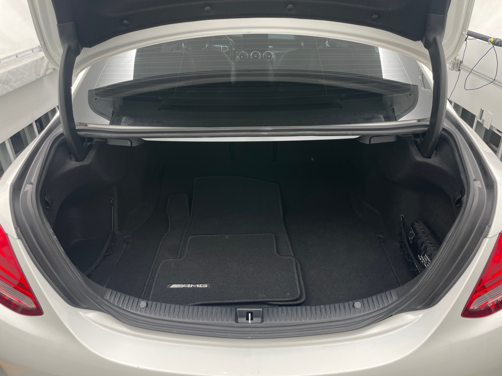 Thumbnail: 2016 Mercedes-Benz C-Class - 6