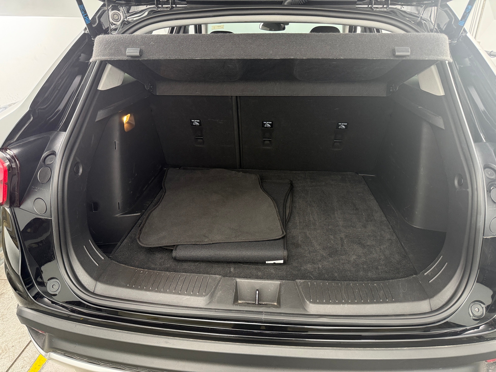 Thumbnail: 2025 Chevrolet Trax - 7