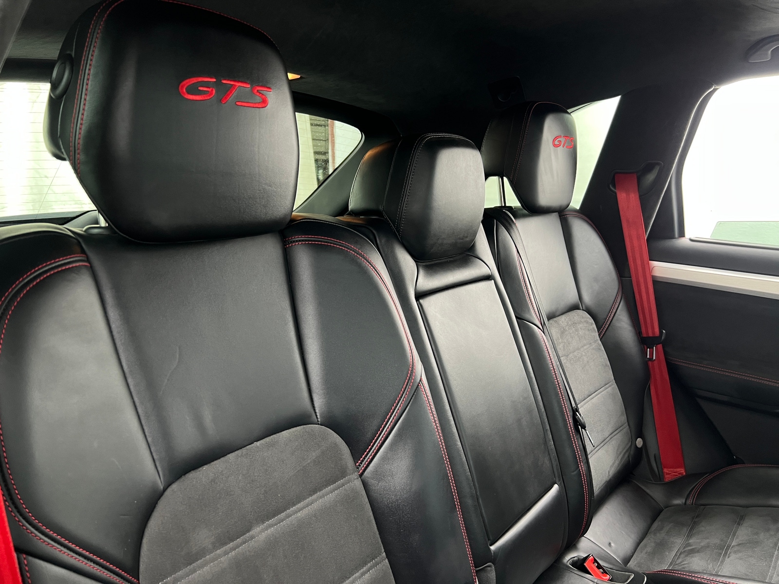 Thumbnail: 2013 Porsche Cayenne - 5