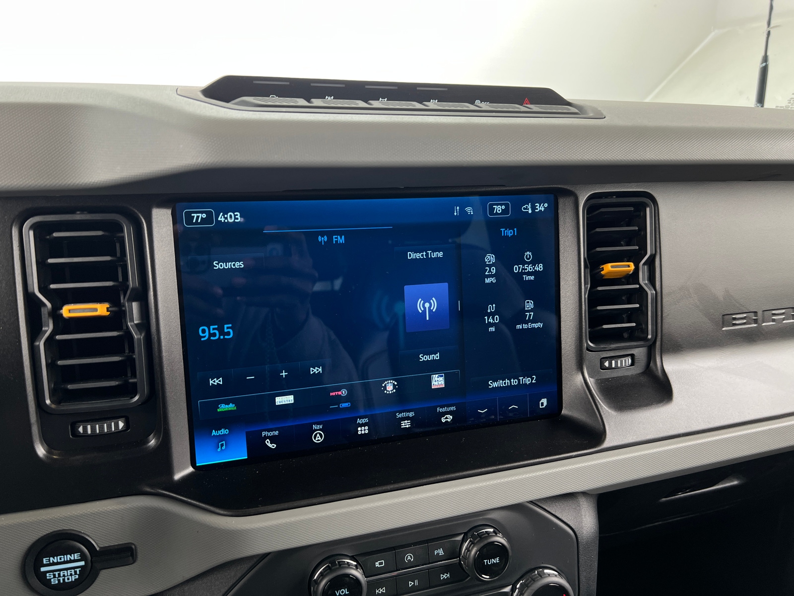 Thumbnail: 2022 Ford Bronco - 2