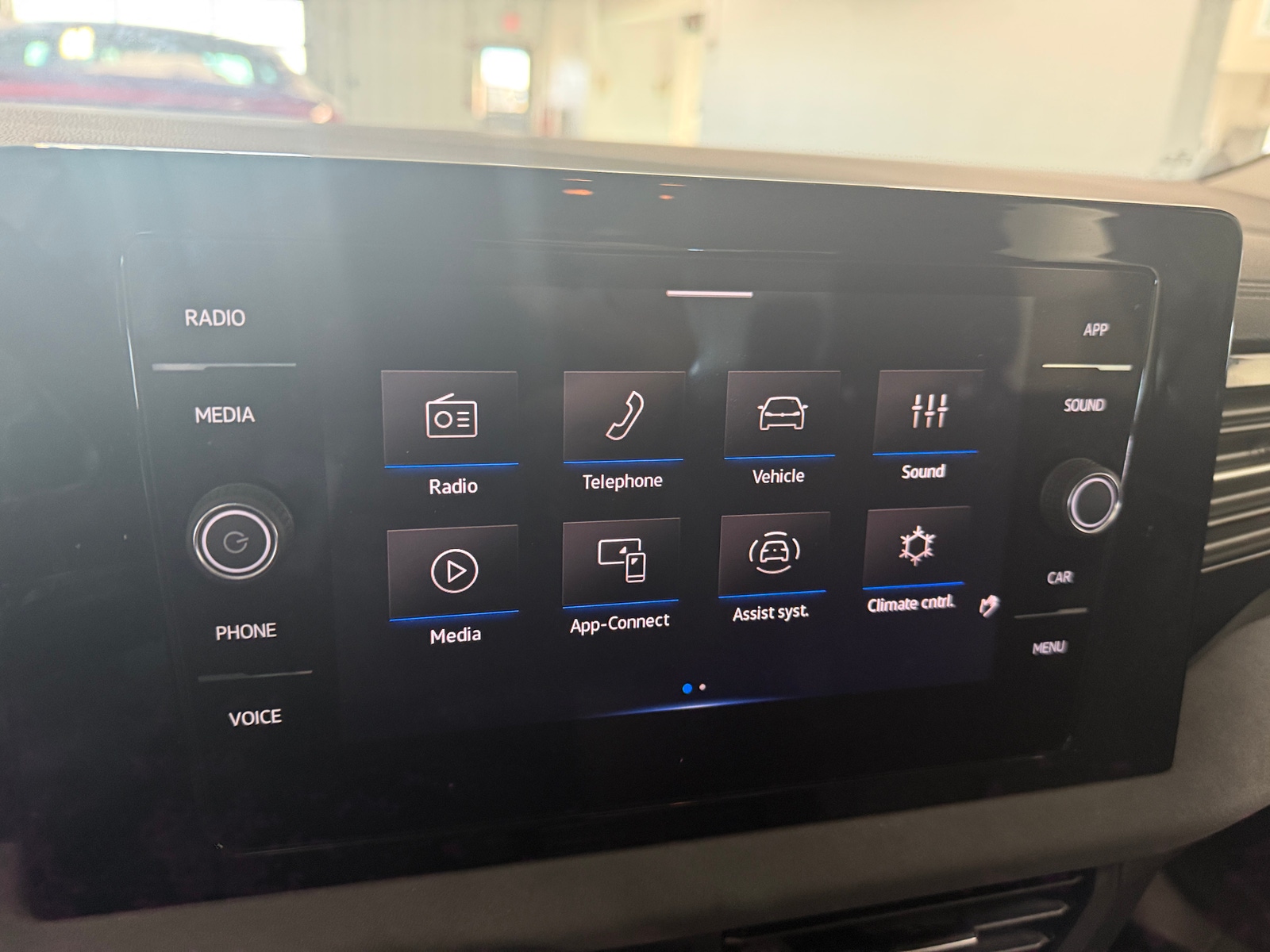 Thumbnail: 2025 Volkswagen Jetta - 3