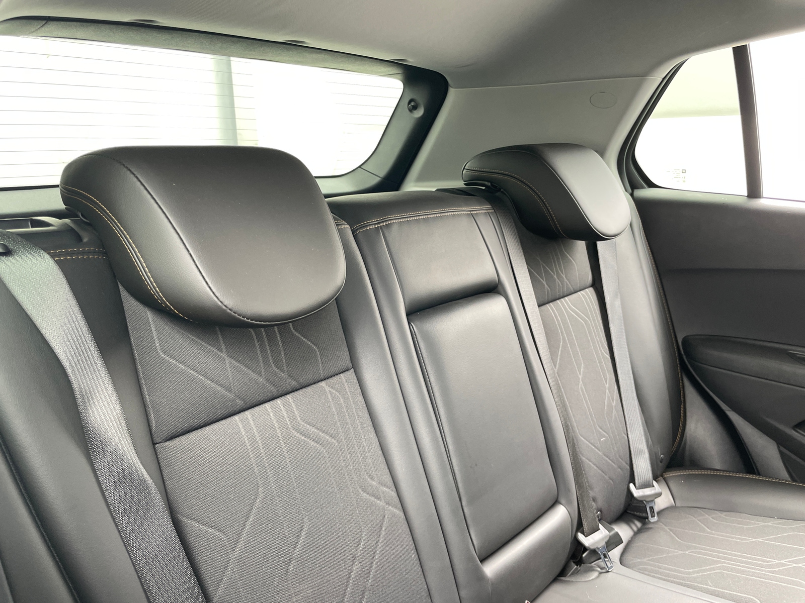 Thumbnail: 2020 Chevrolet Trax - 6