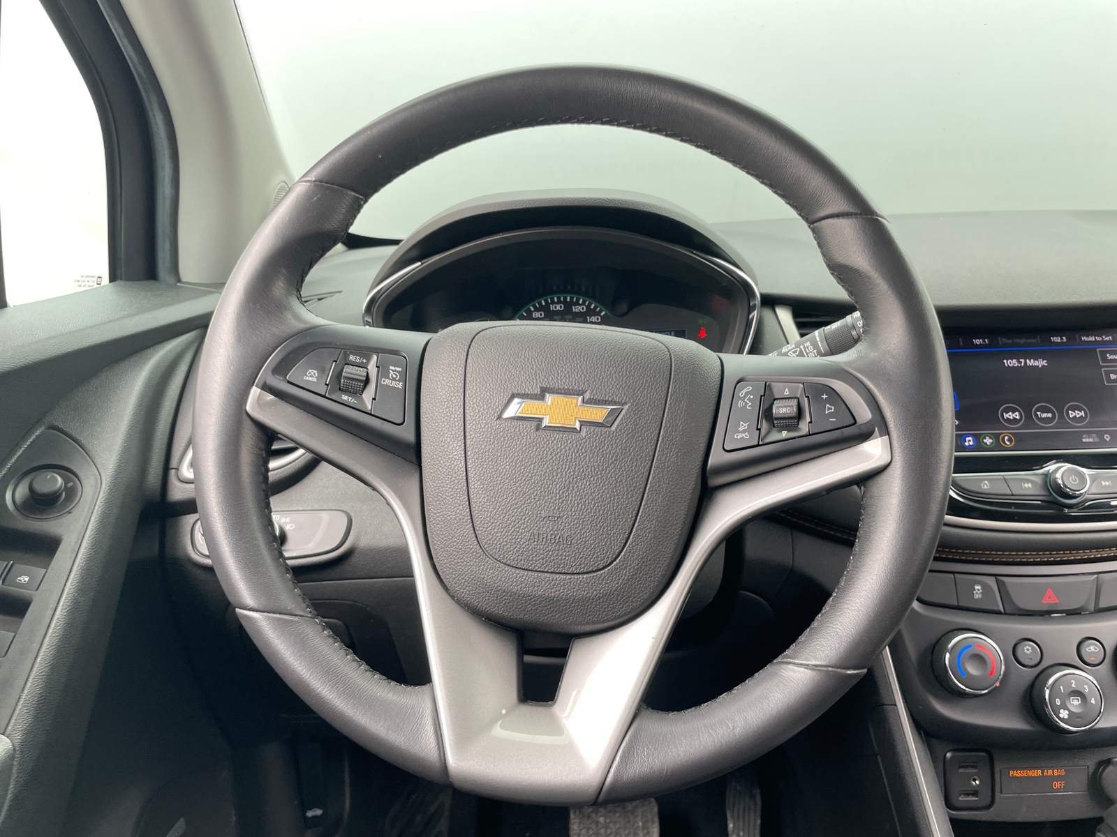 Thumbnail: 2020 Chevrolet Trax - 5