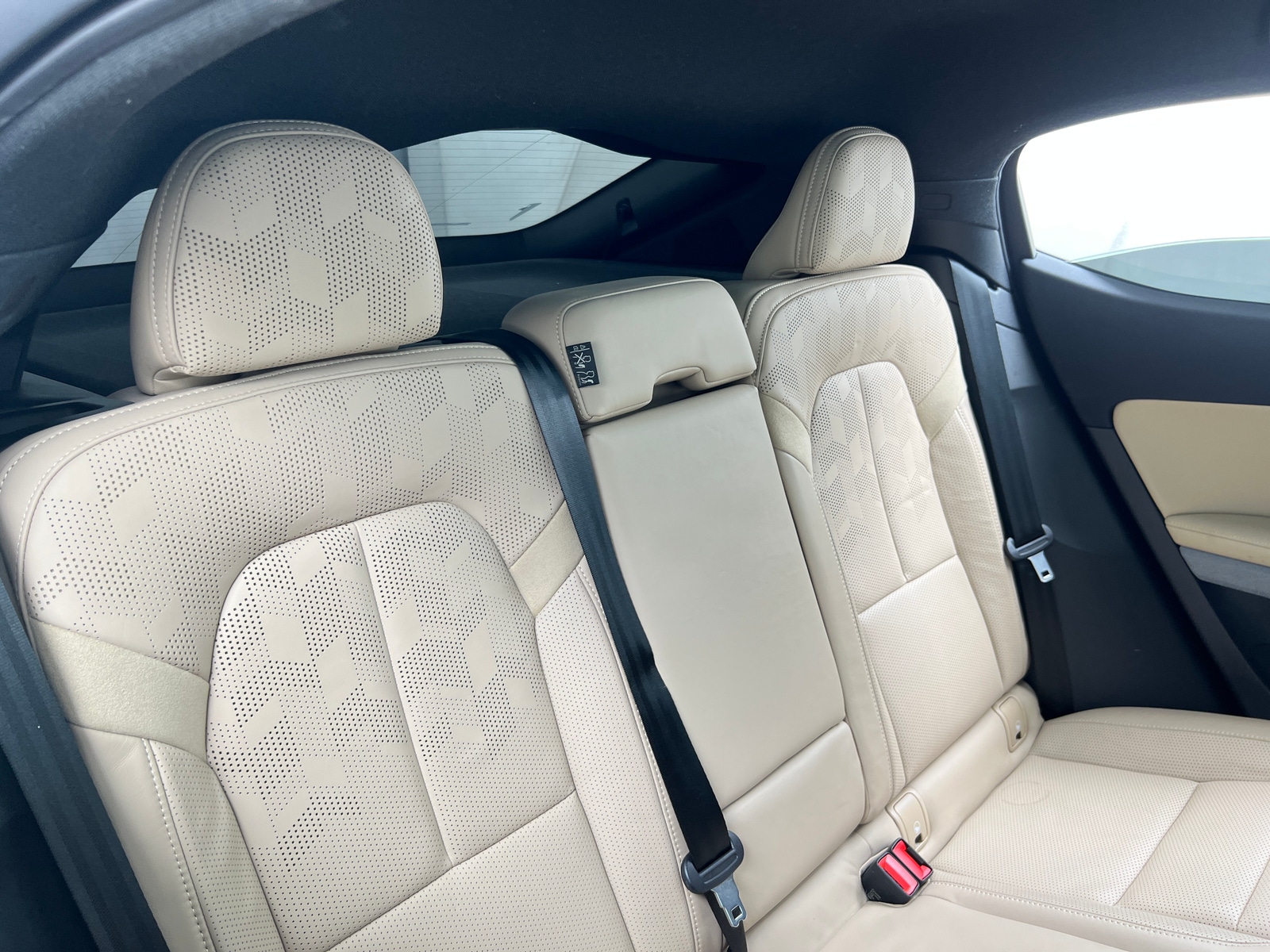 Thumbnail: 2022 Polestar 2 - 5