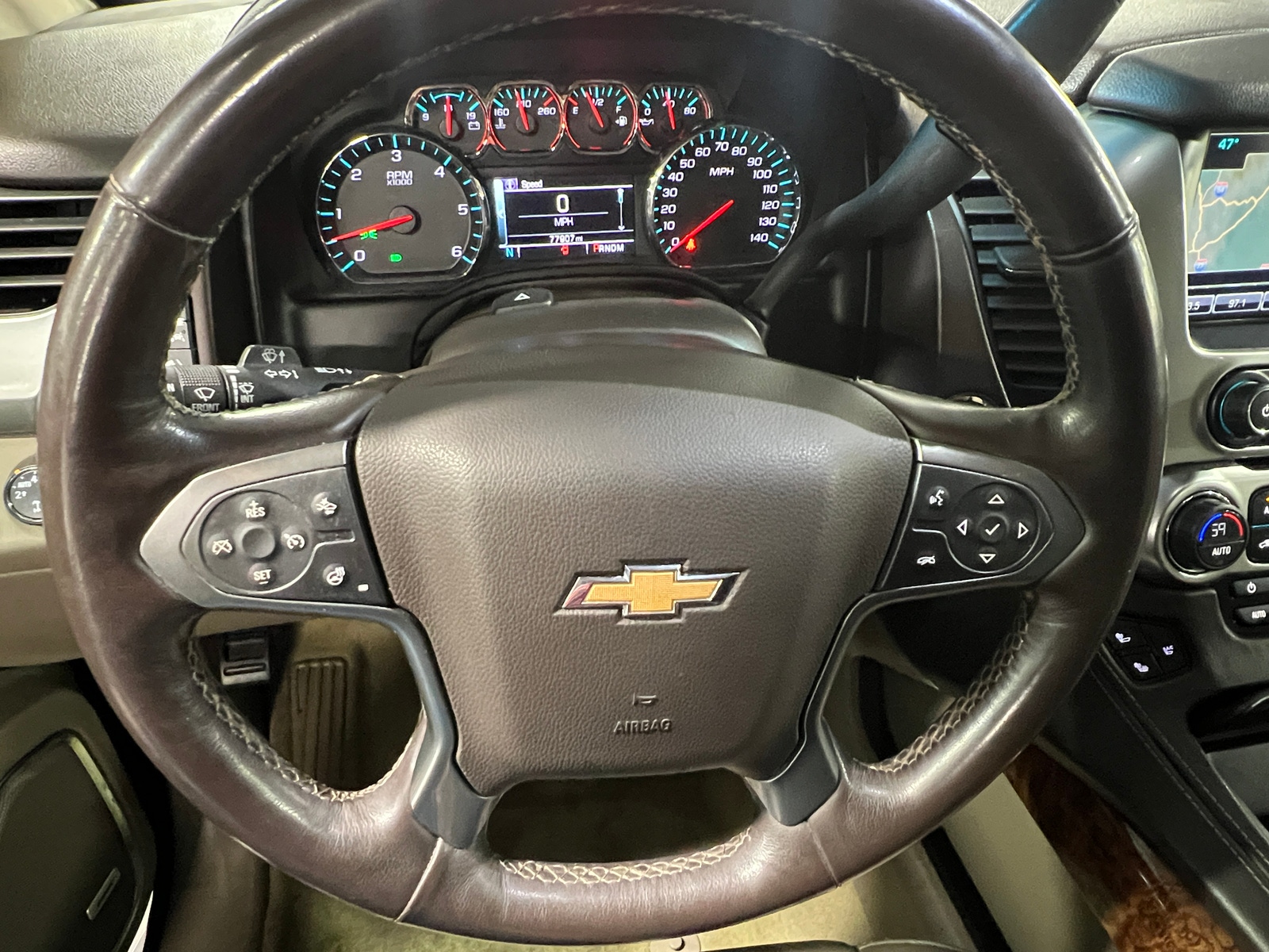 Thumbnail: 2016 Chevrolet Suburban - 4